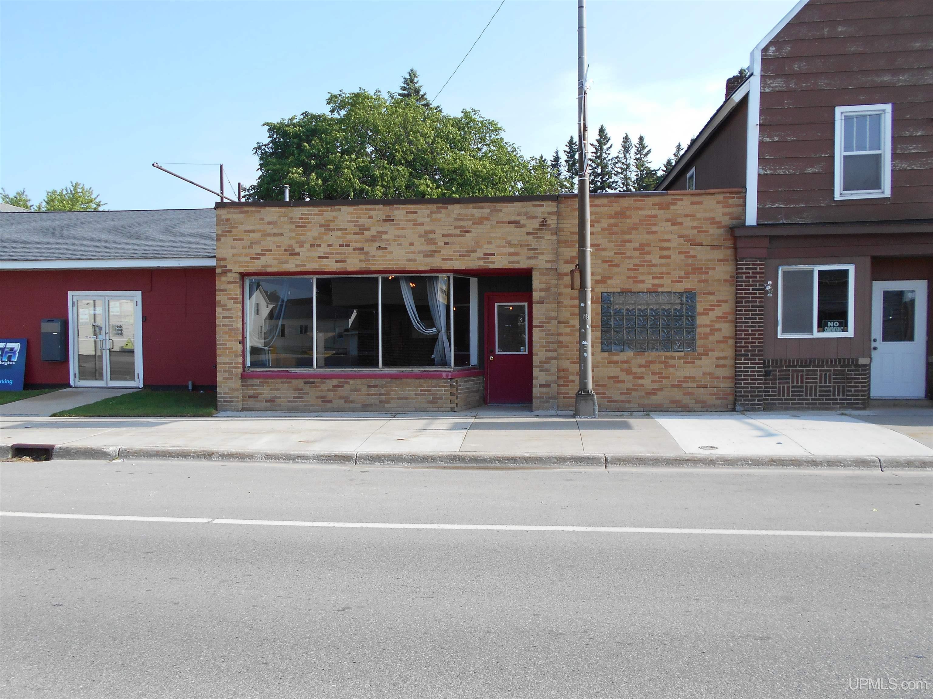 321 Deer Street Property Photo 1
