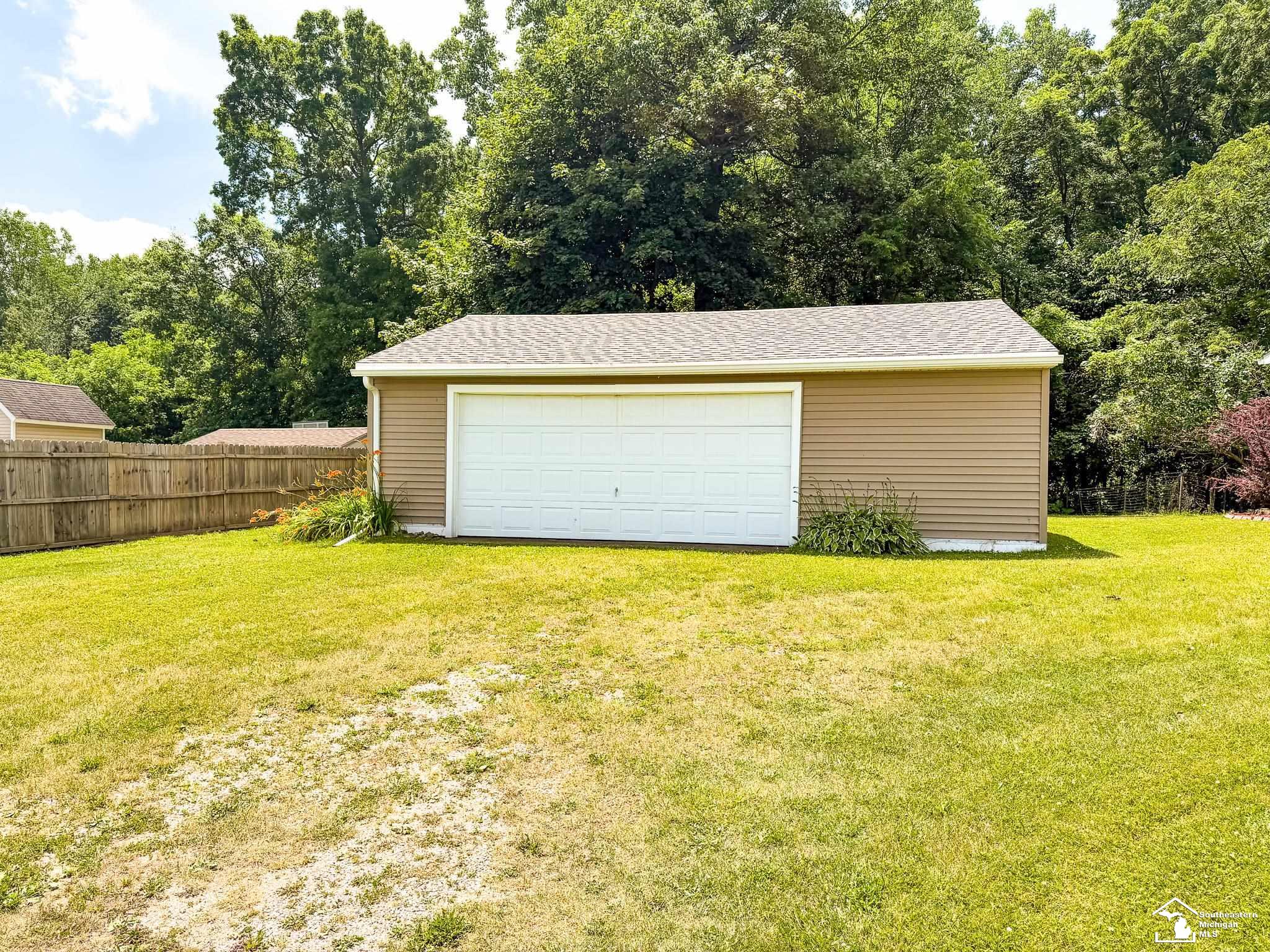 1051 Elm Street Property Photo 2