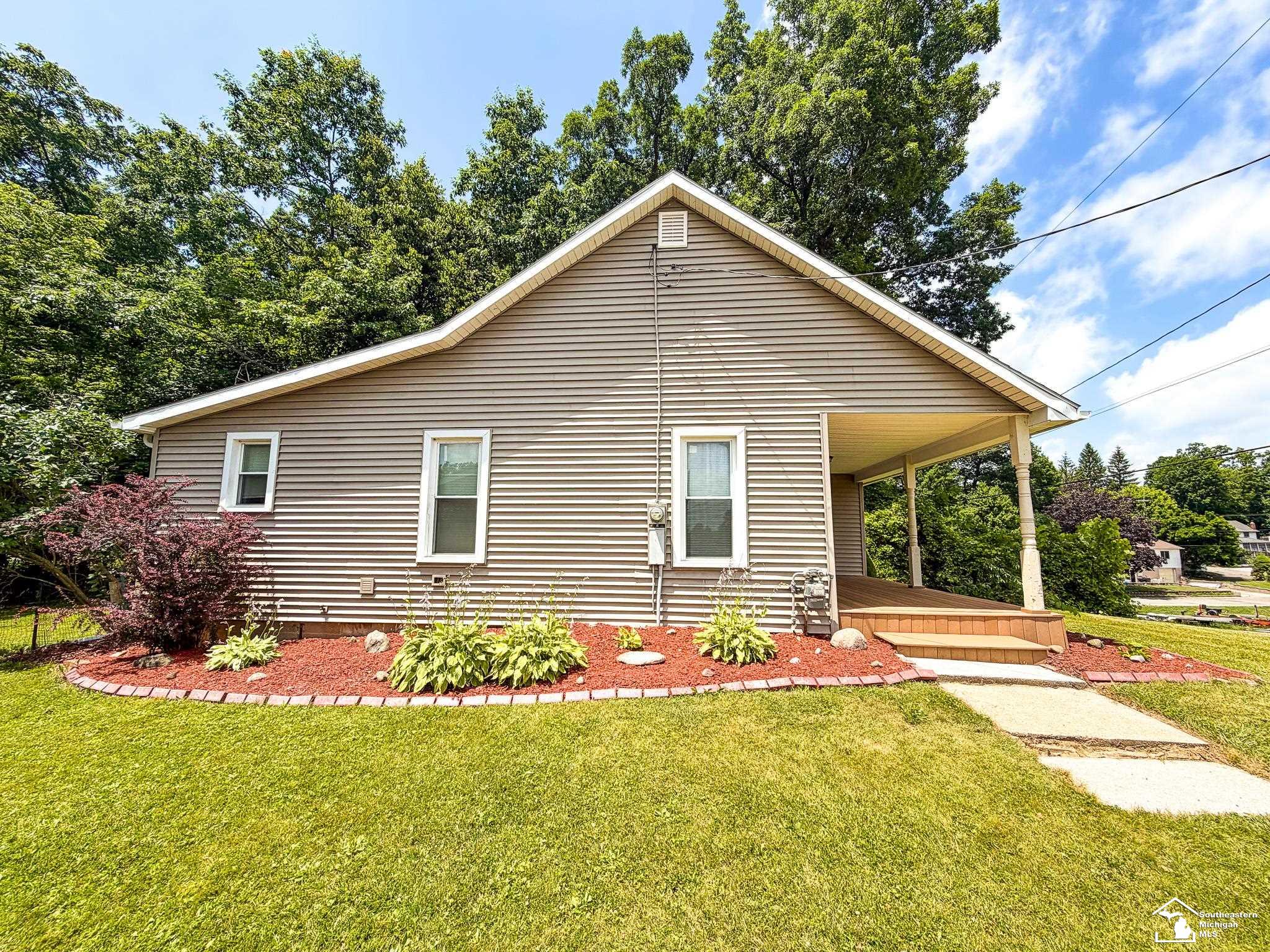 1051 Elm Street Property Photo 7