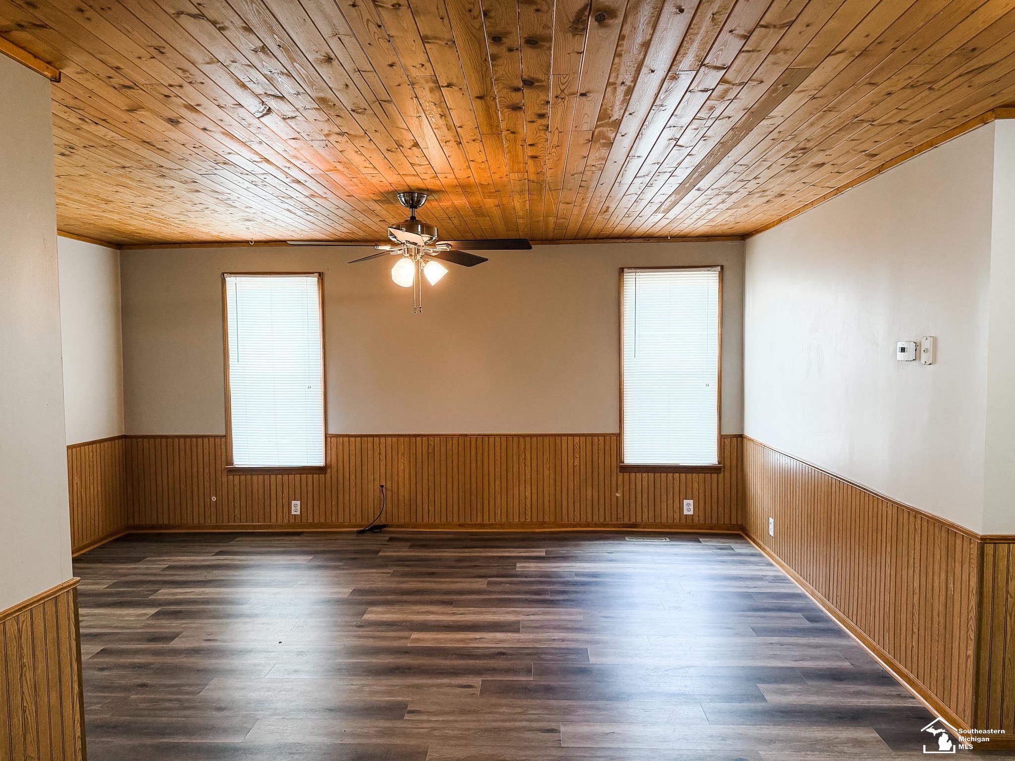 1051 Elm Street Property Photo 14