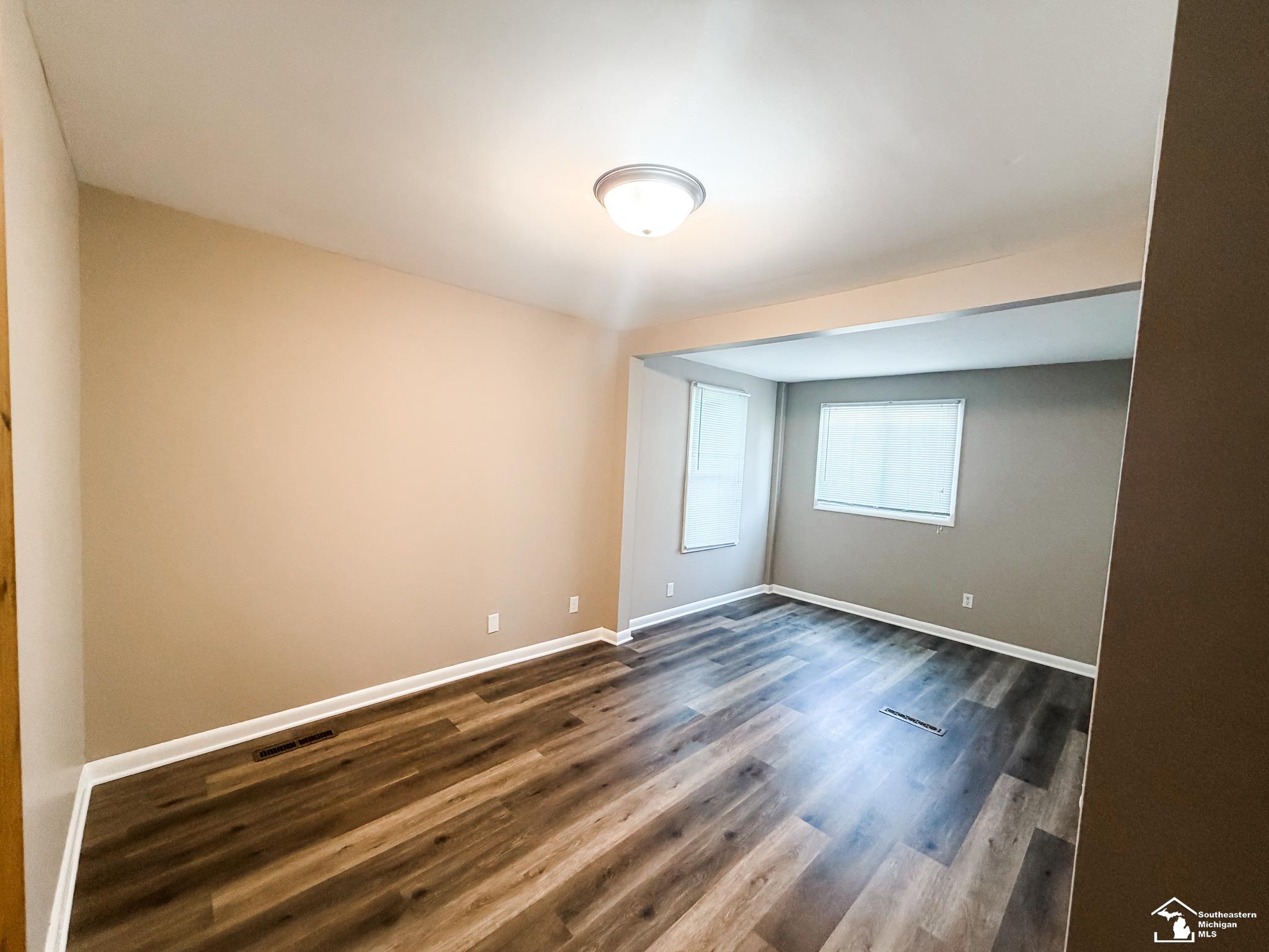 1051 Elm Street Property Photo 32