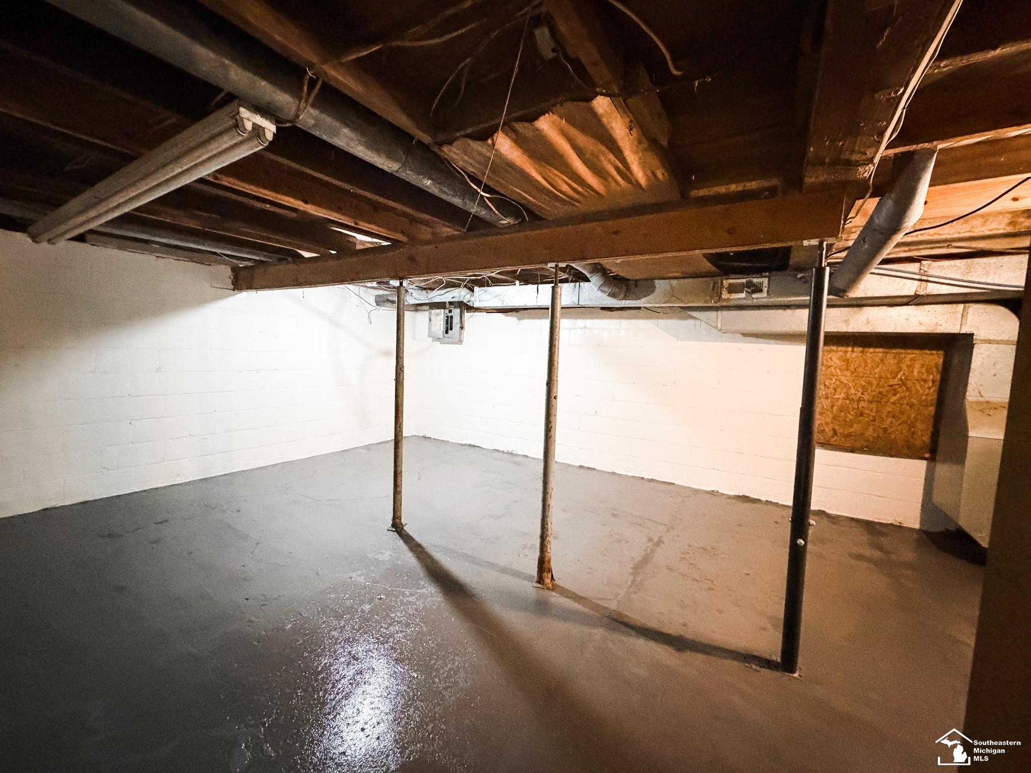 1051 Elm Street Property Photo 37