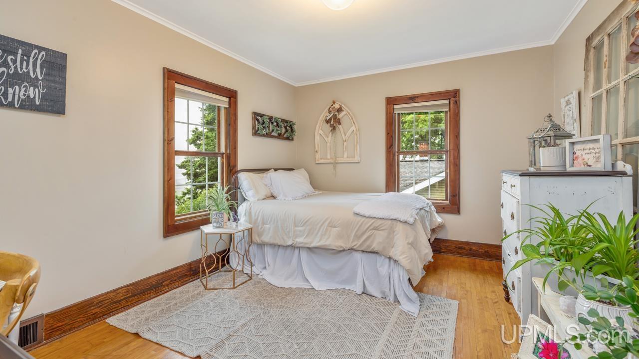 715 E I Street Property Photo 13