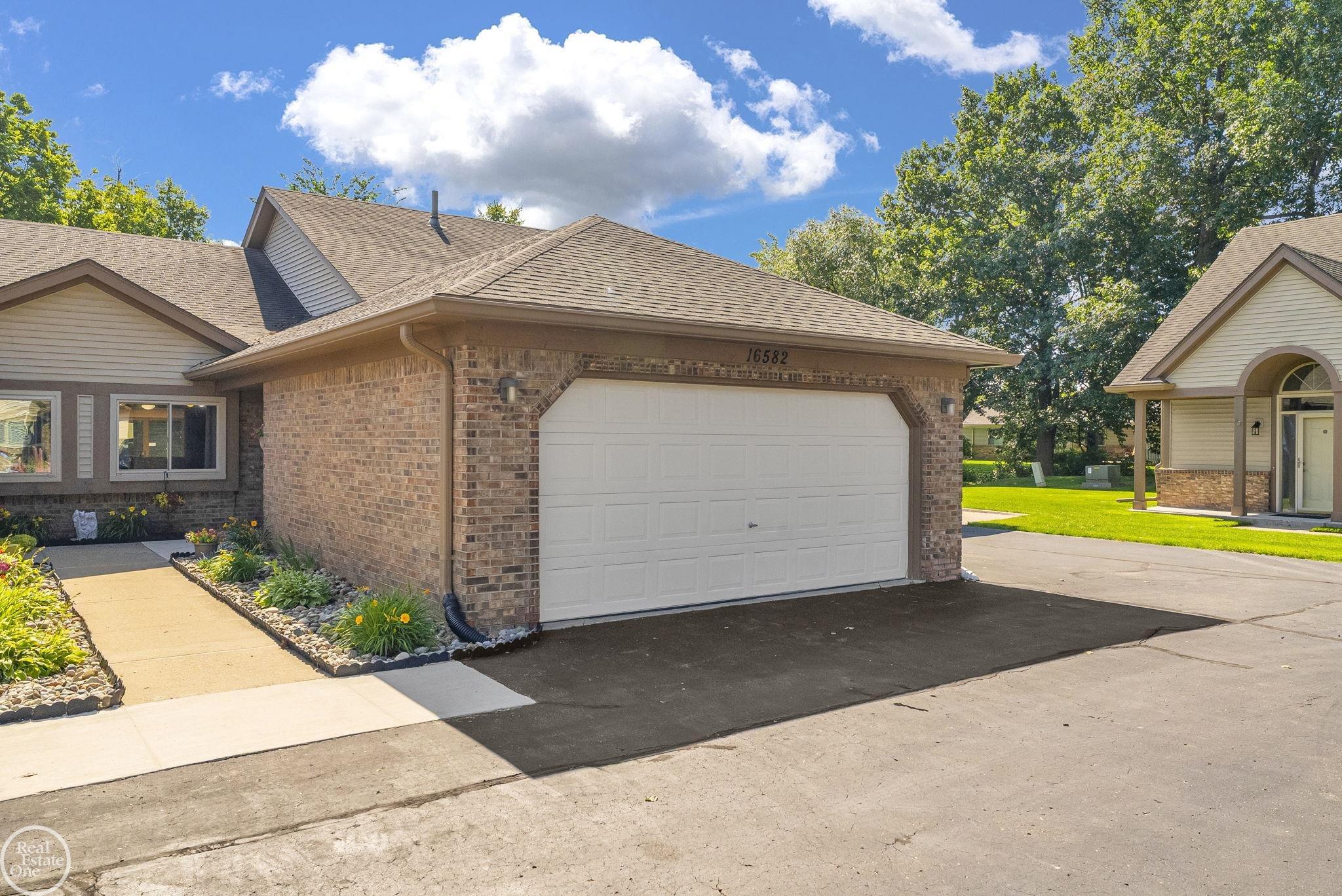 16582 Woodlane Drive Property Photo 1