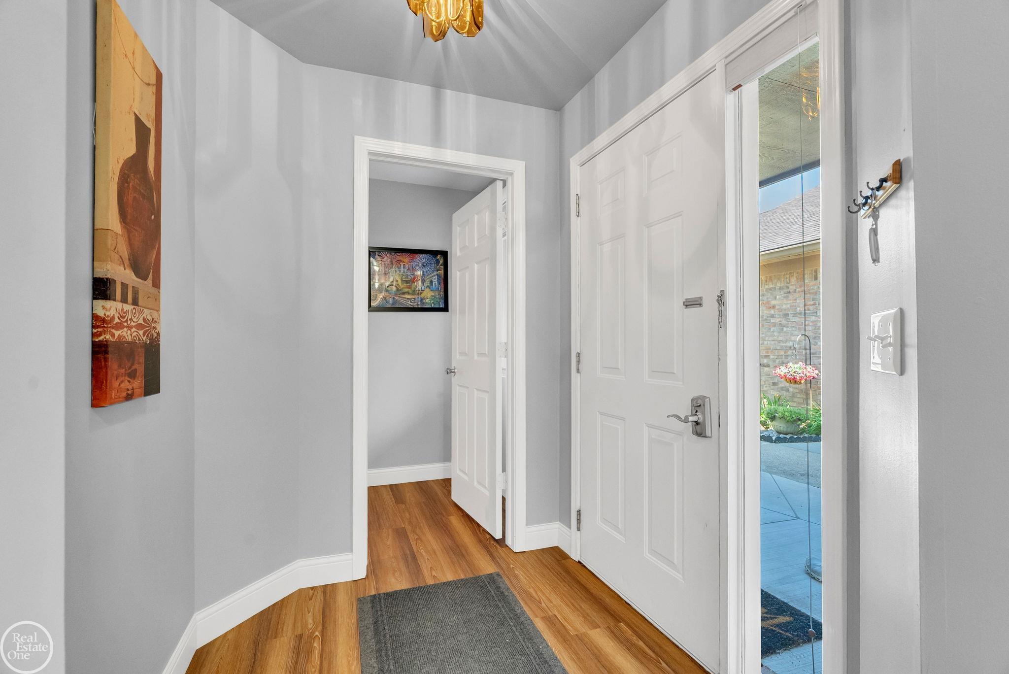 16582 Woodlane Drive Property Photo 14