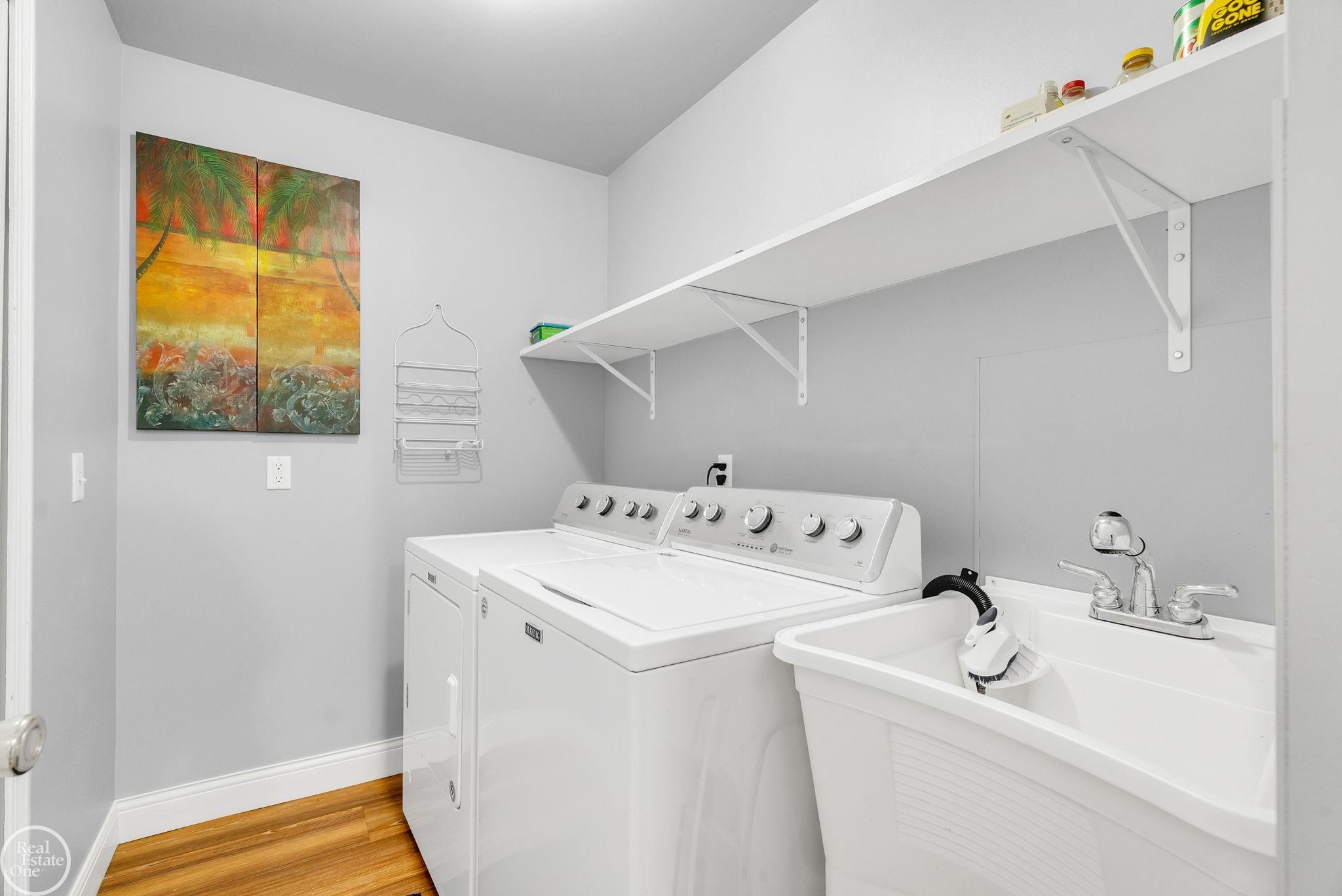 16582 Woodlane Drive Property Photo 34