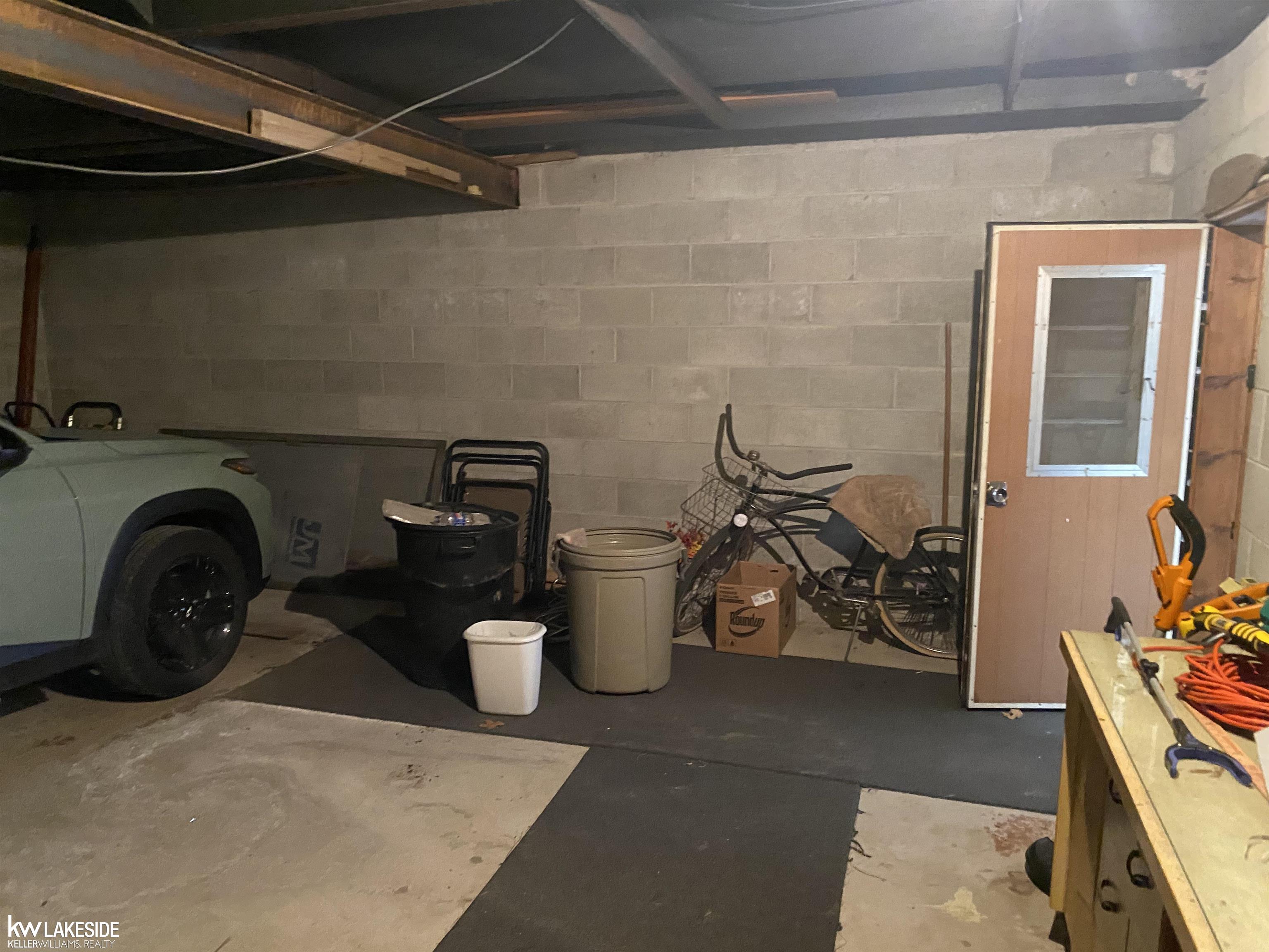 4377 Cochran Road Property Photo 21