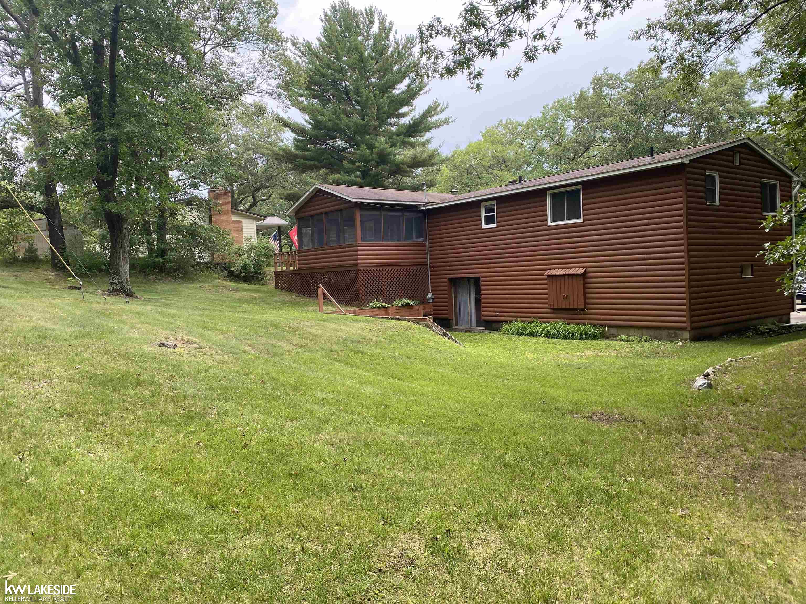 4377 Cochran Road Property Photo 22