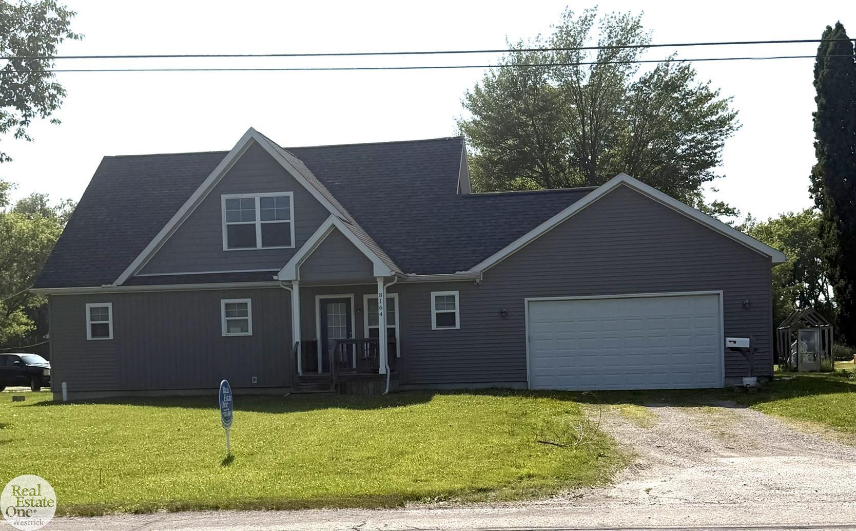 8164 River Road Property Photo 1