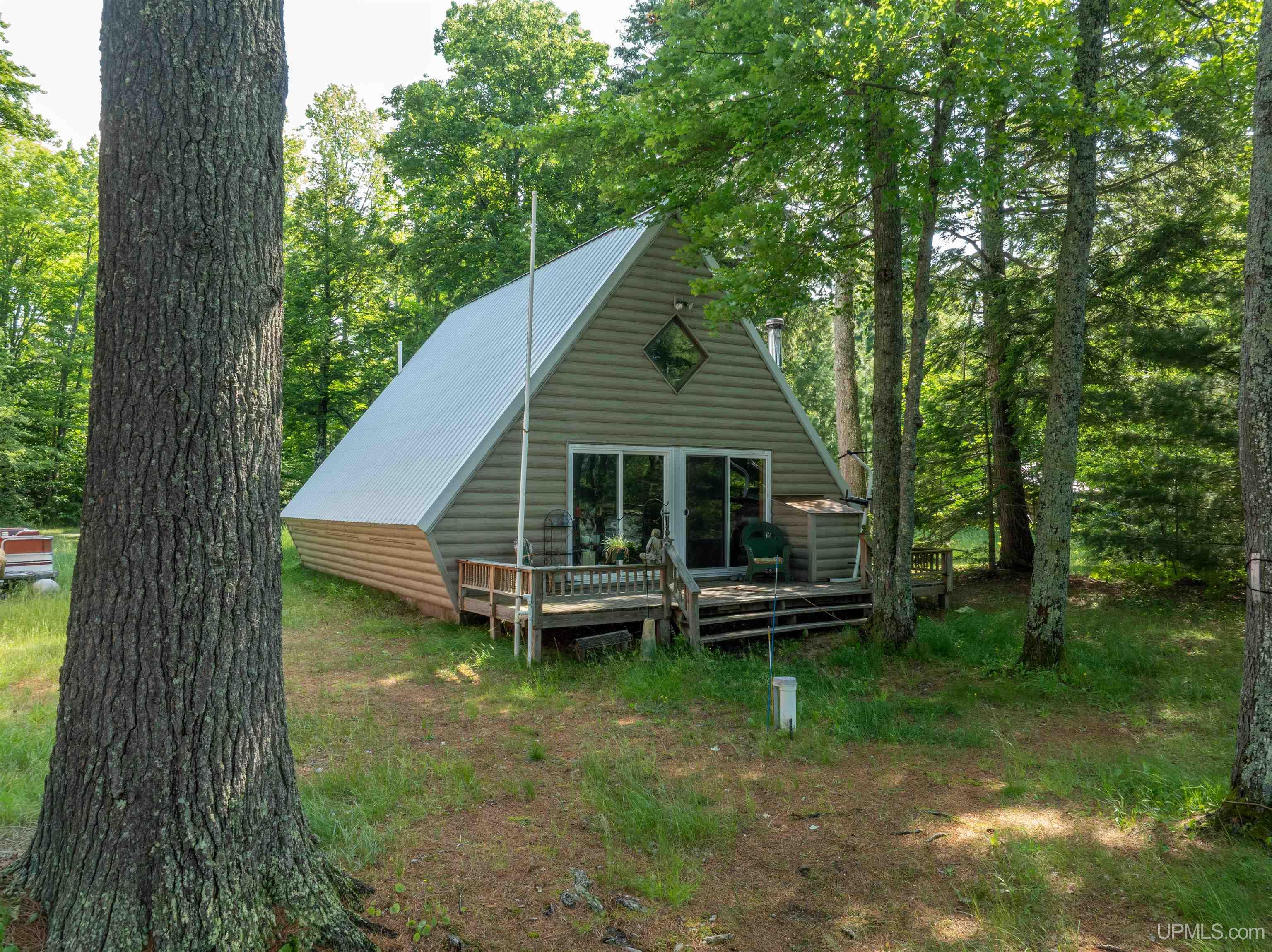 E16983 Nevins Lake Road Property Photo 25