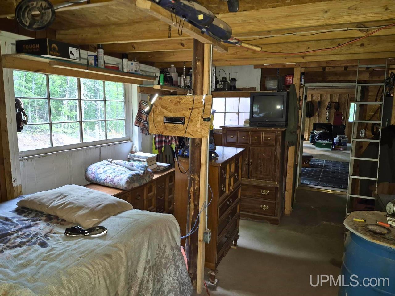 46 County Aat Road Property Photo 12