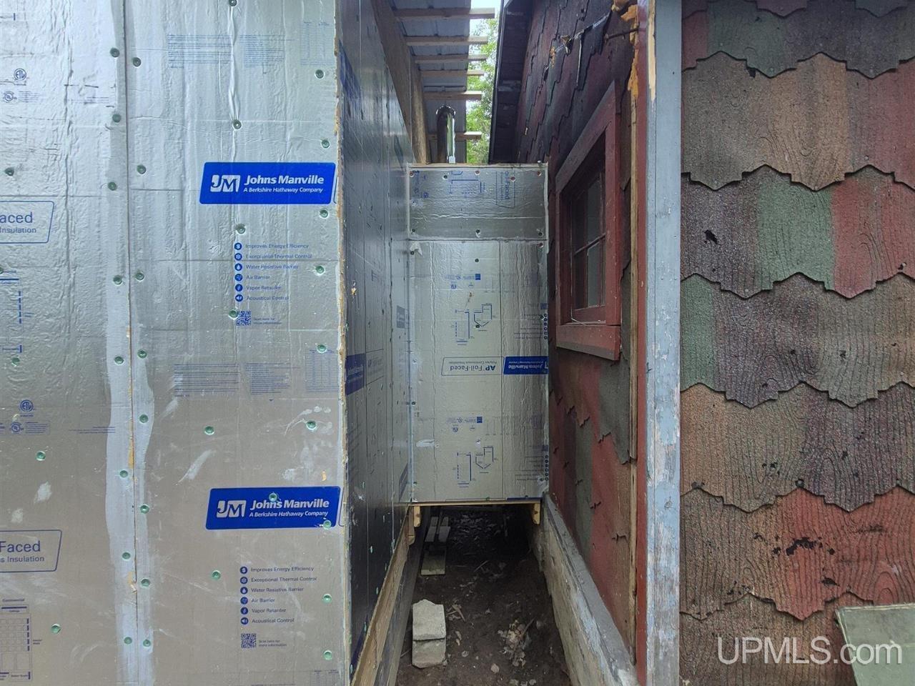 46 County Aat Road Property Photo 17