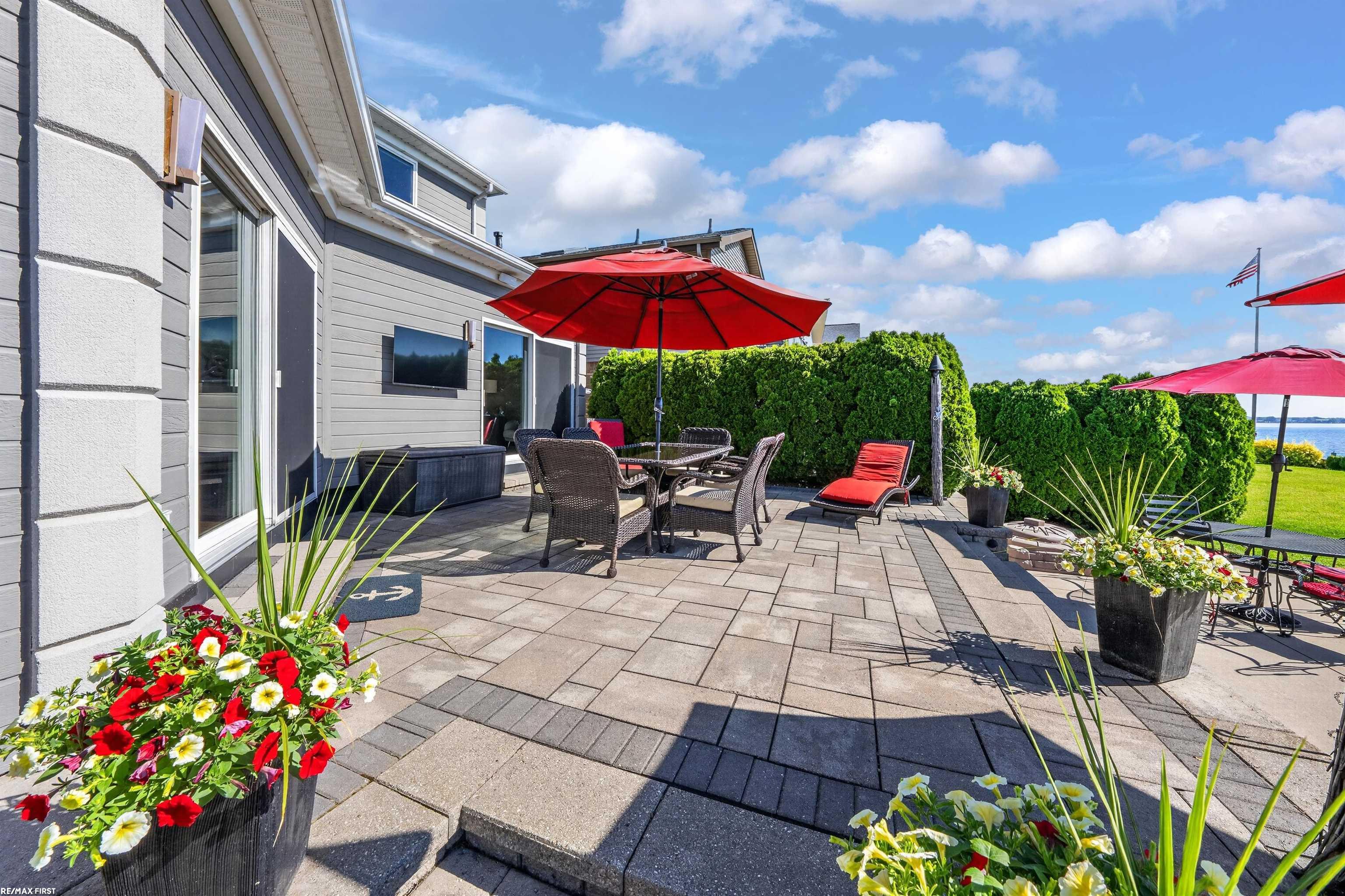 45850 Private Shore Drive Property Photo 8