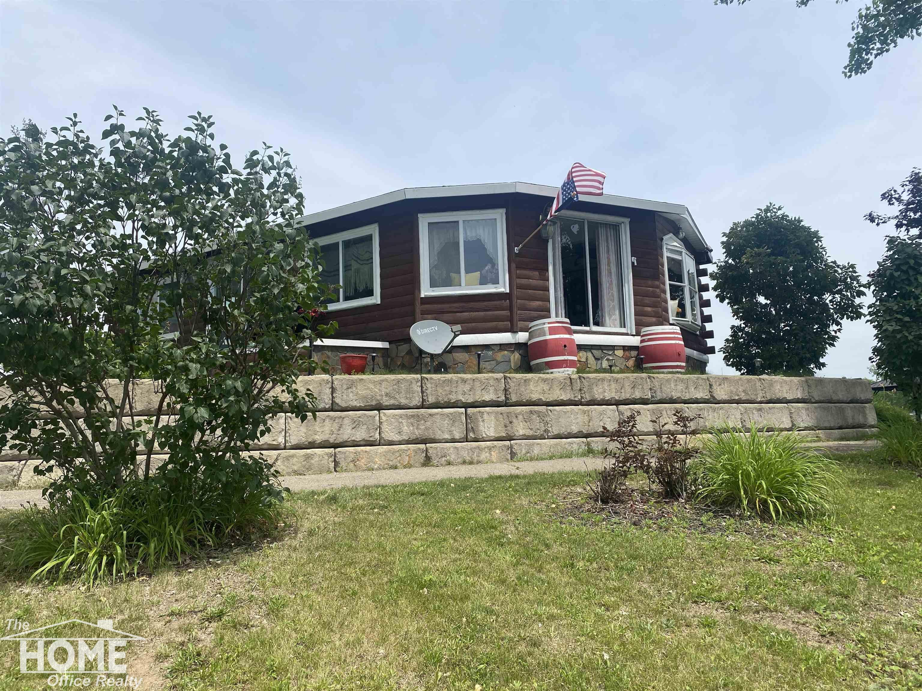 10001 Goodall Road Property Photo 1