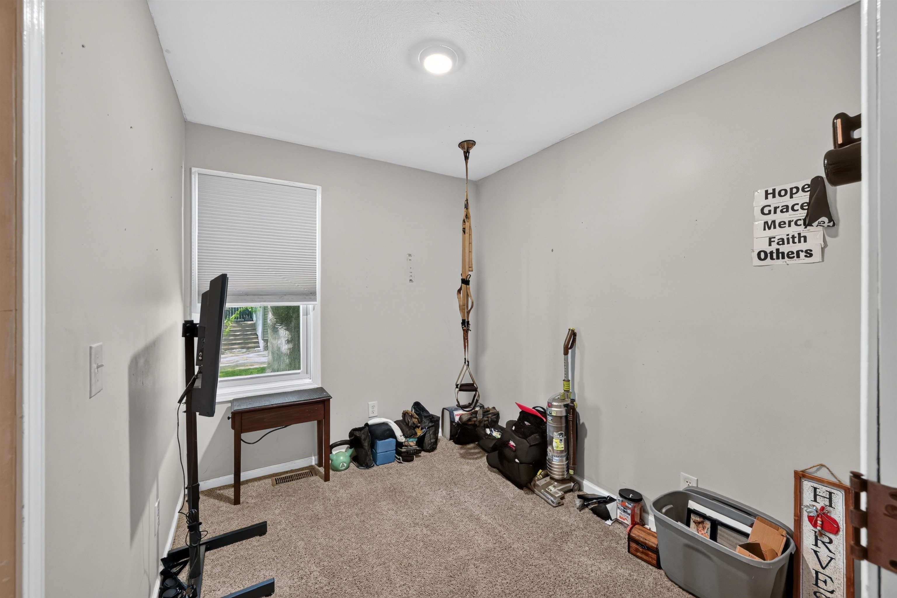 2018 Jefferson Avenue Property Photo 12