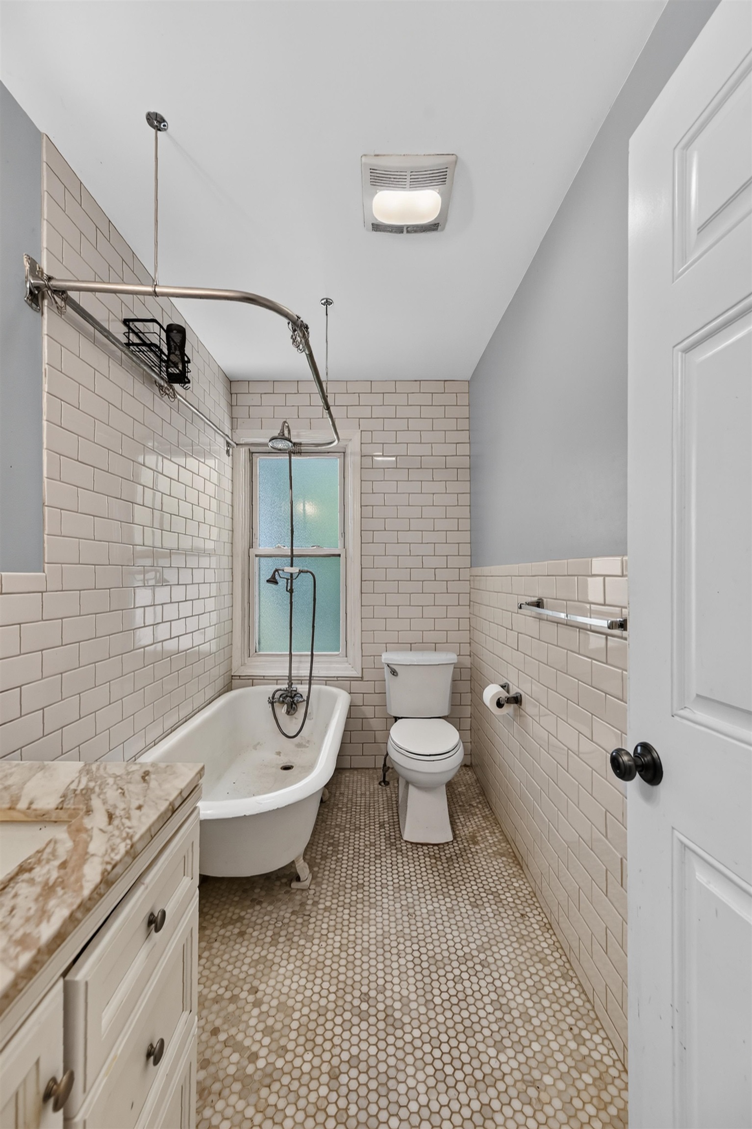 2018 Jefferson Avenue Property Photo 15