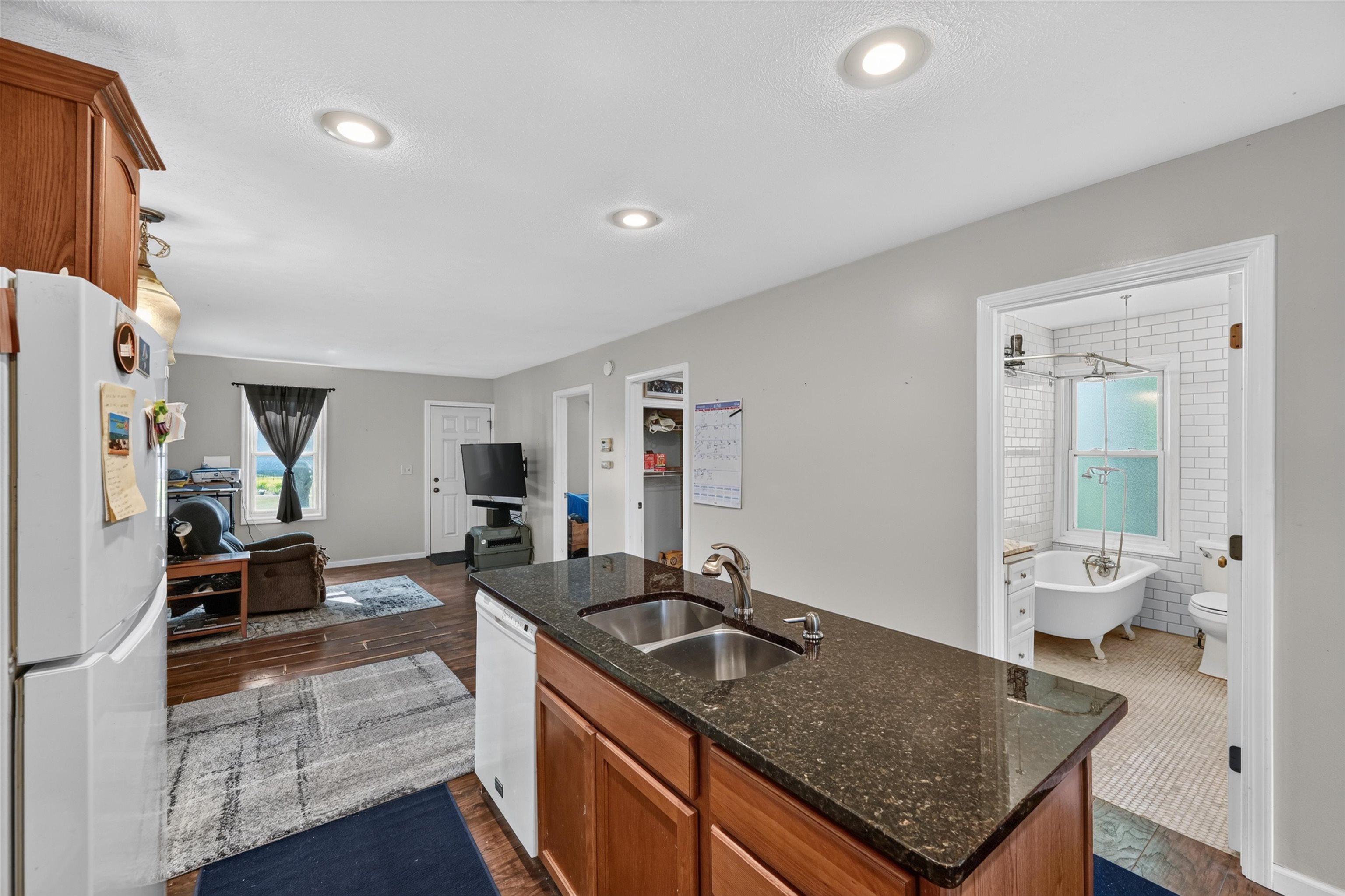 2018 Jefferson Avenue Property Photo 23