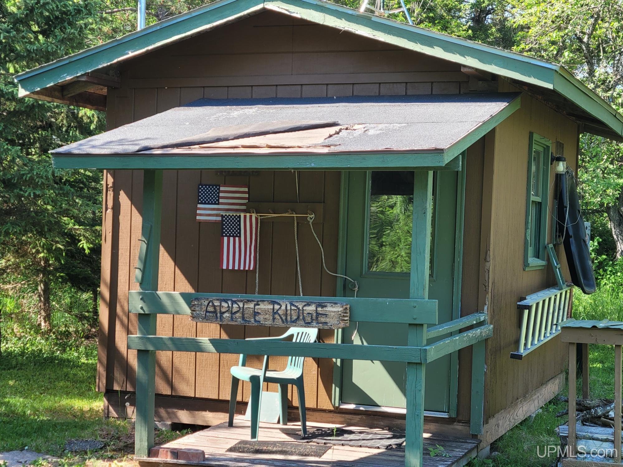 On Metos Road Property Photo 2
