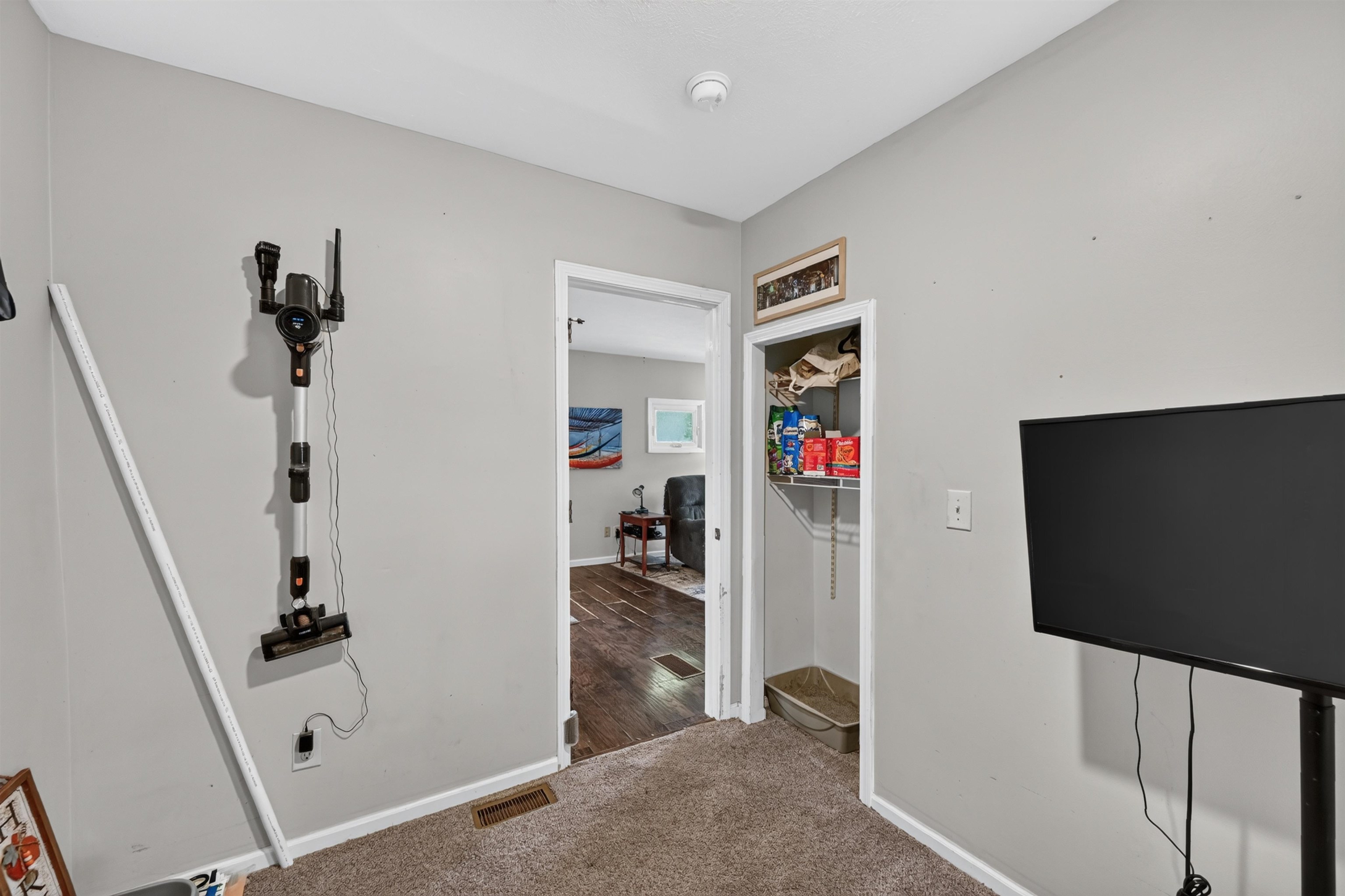 2018 Jefferson Avenue Property Photo 14