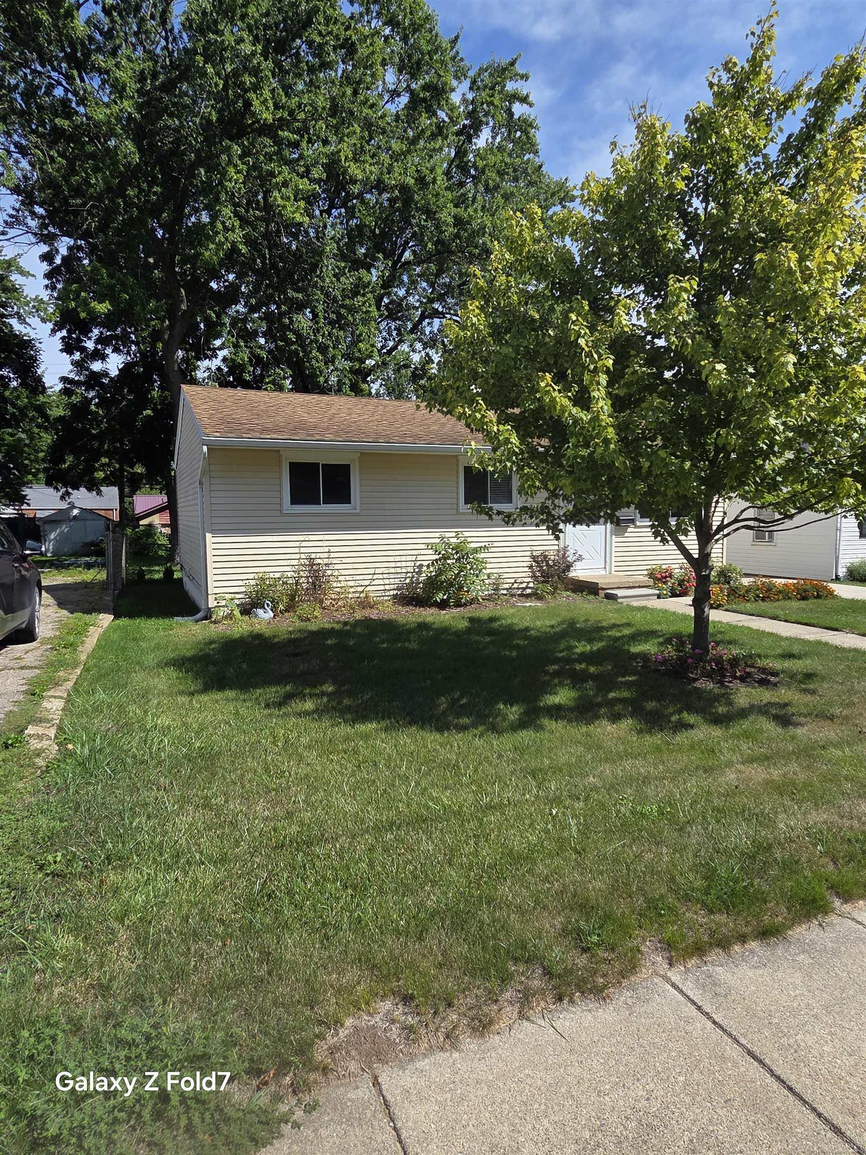 235 Ewell Street Property Photo 3