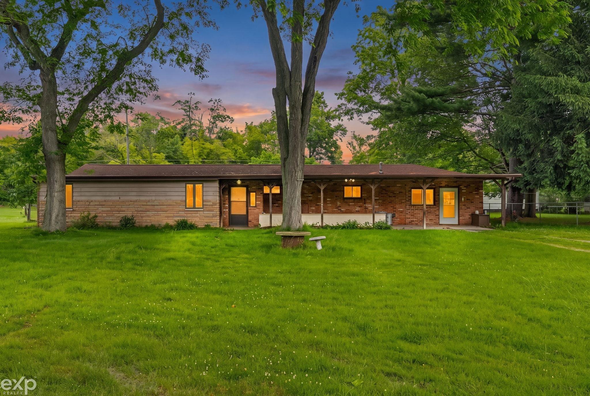 6406 Lapeer Road Property Photo 1