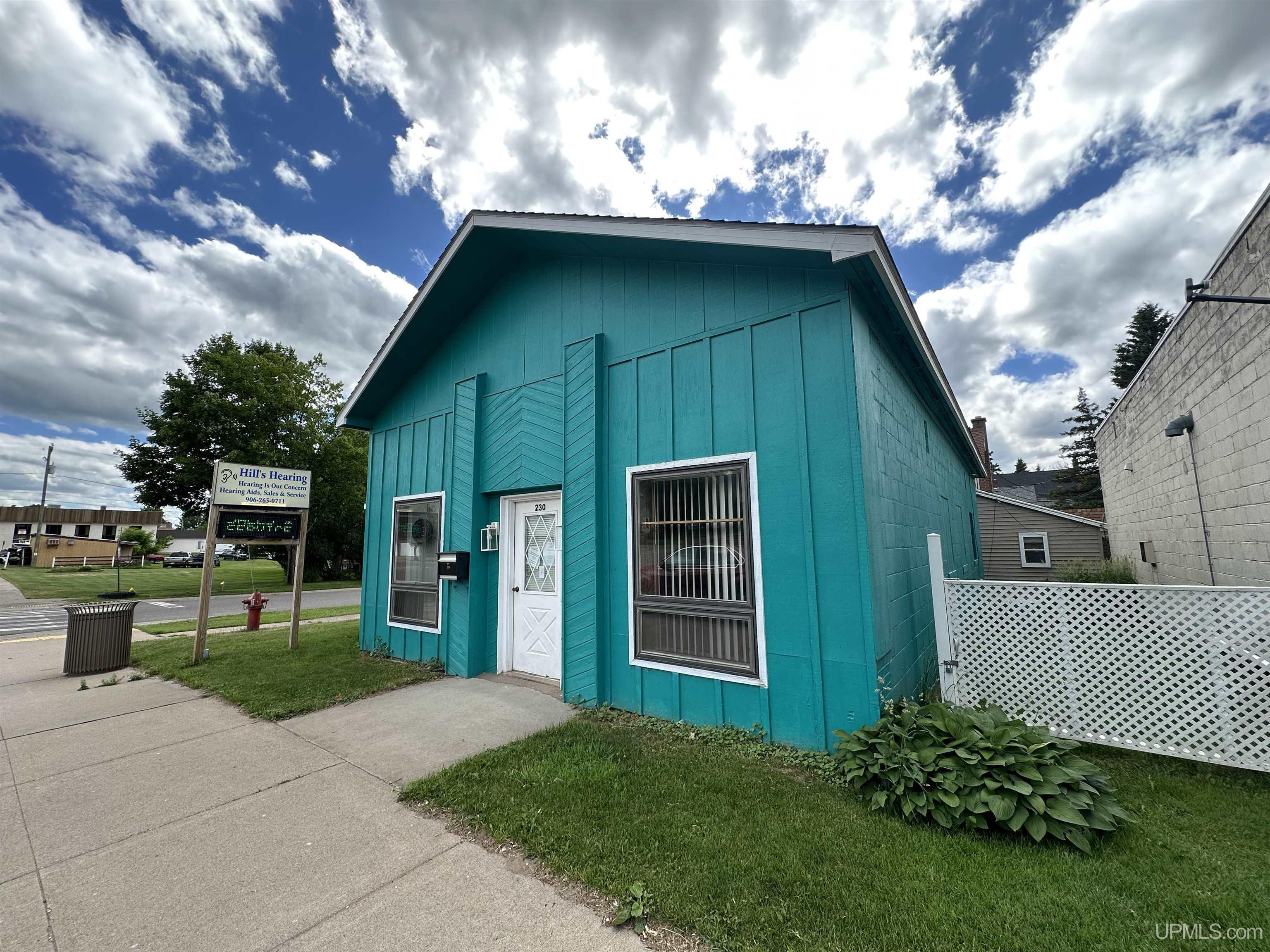 230 Washington Avenue Property Photo 1