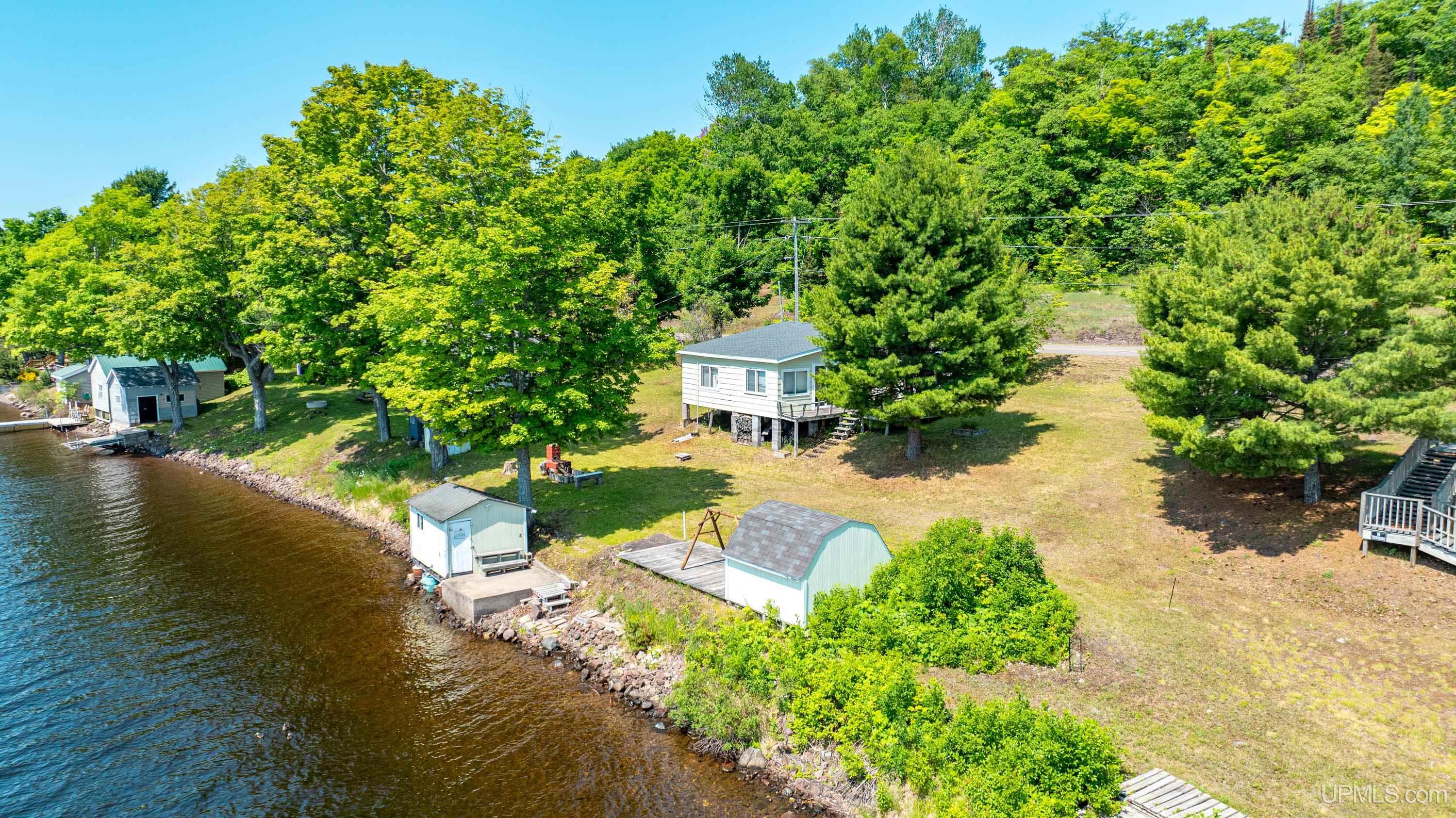 6314 Gay Lac La Belle Road Property Photo 1