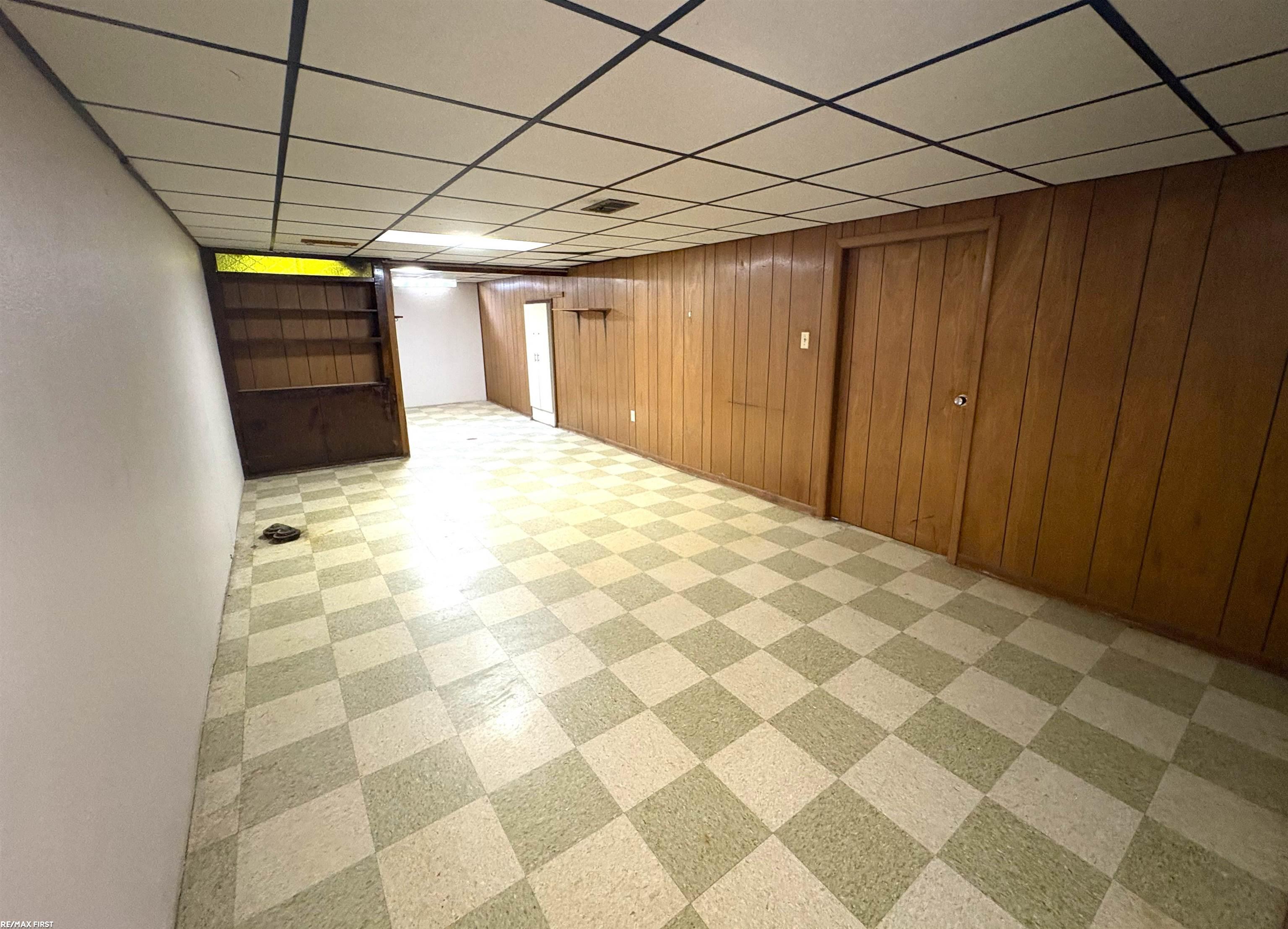11652 Frazho Road Property Photo 15
