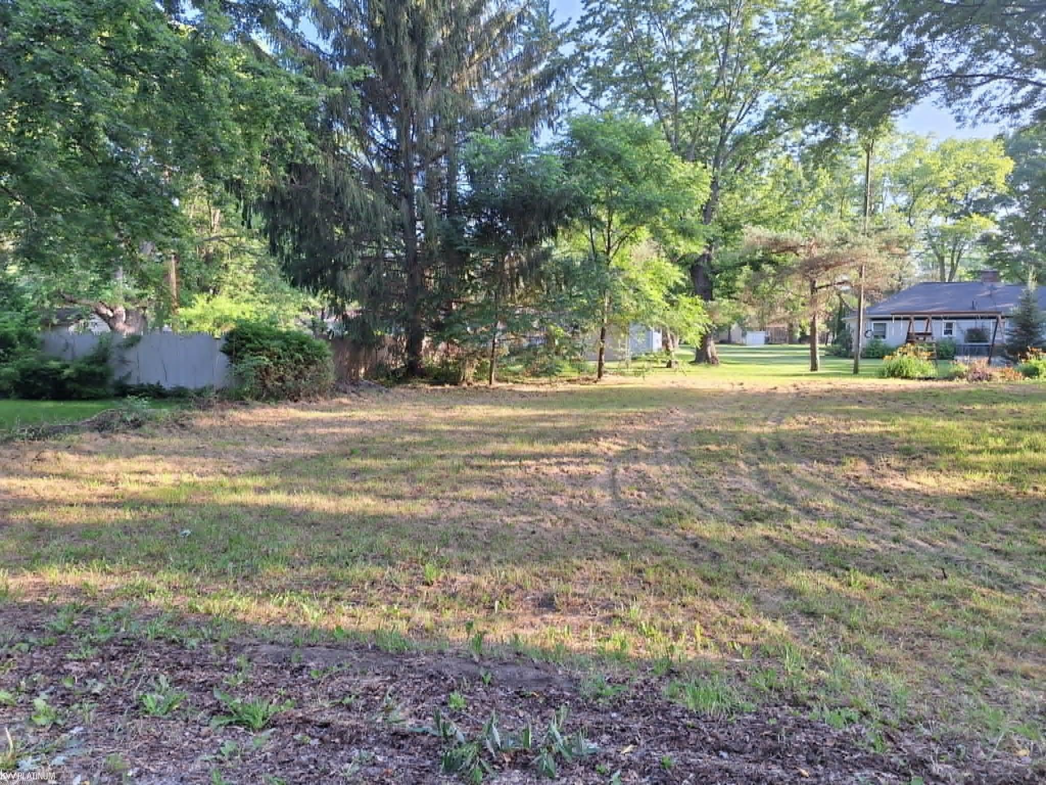 00 BirchCrest Road Property Photo 1