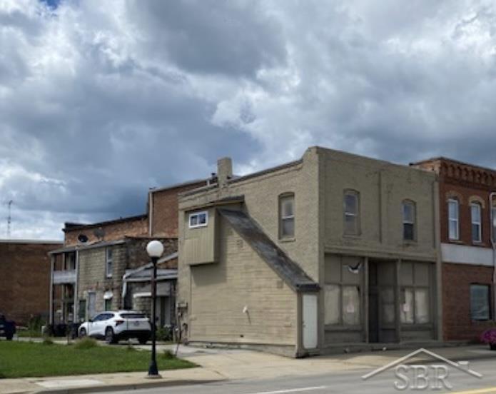 106 E Adrian Street Property Photo 1