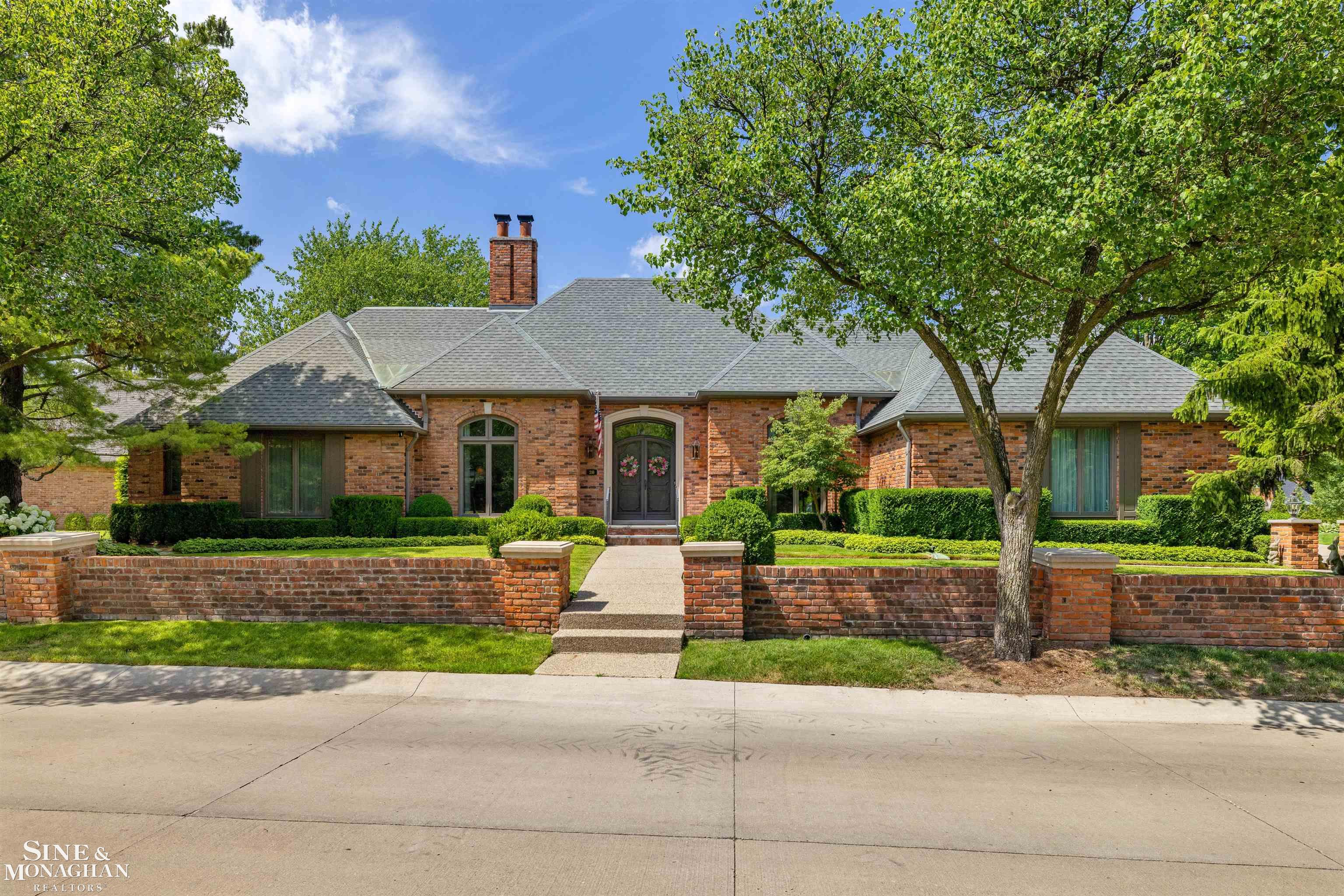 20 Windemere Place