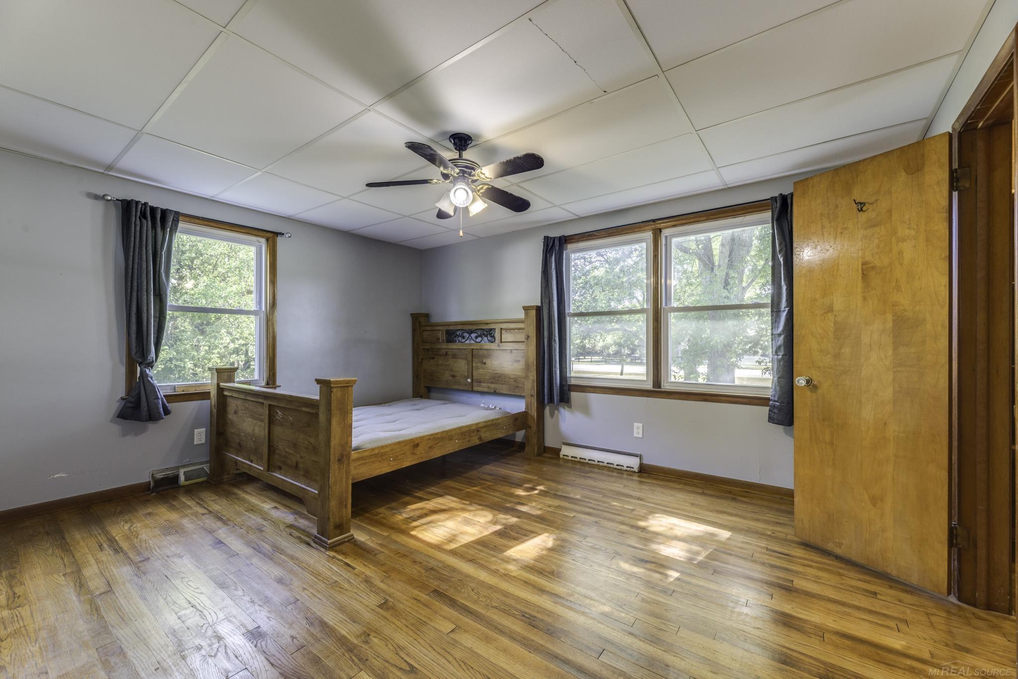 5920 Lakeshore Road Property Photo 15