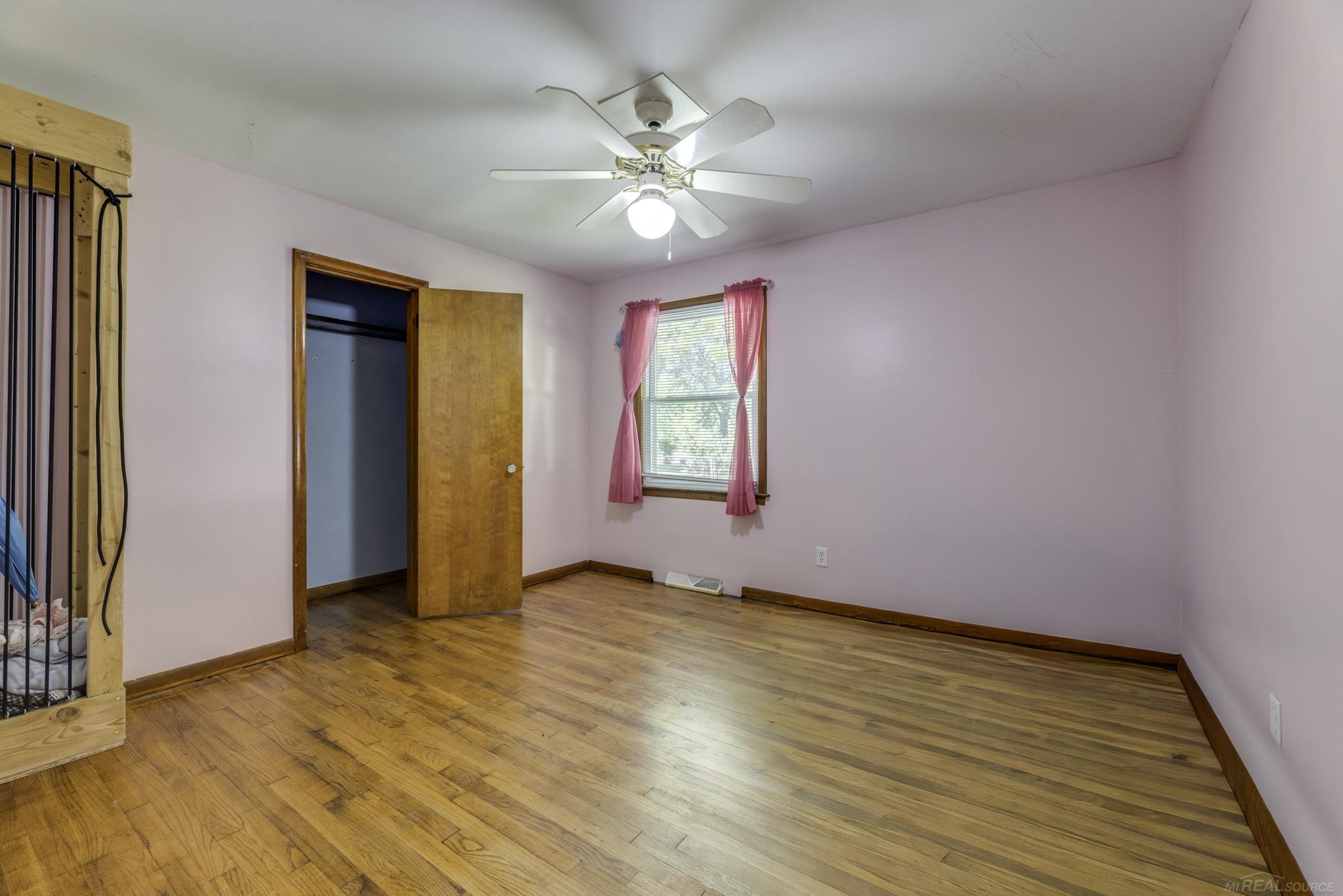 5920 Lakeshore Road Property Photo 22