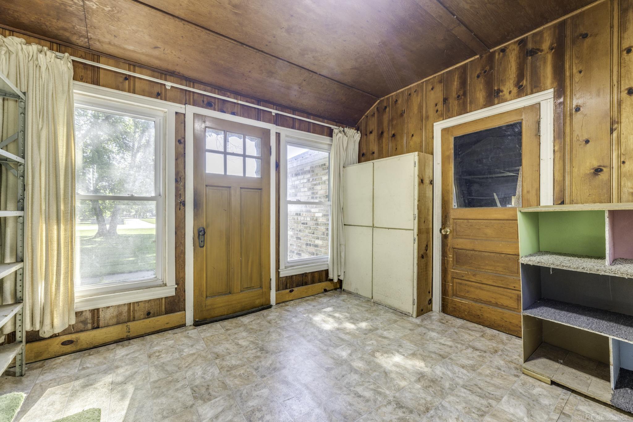 5920 Lakeshore Road Property Photo 24