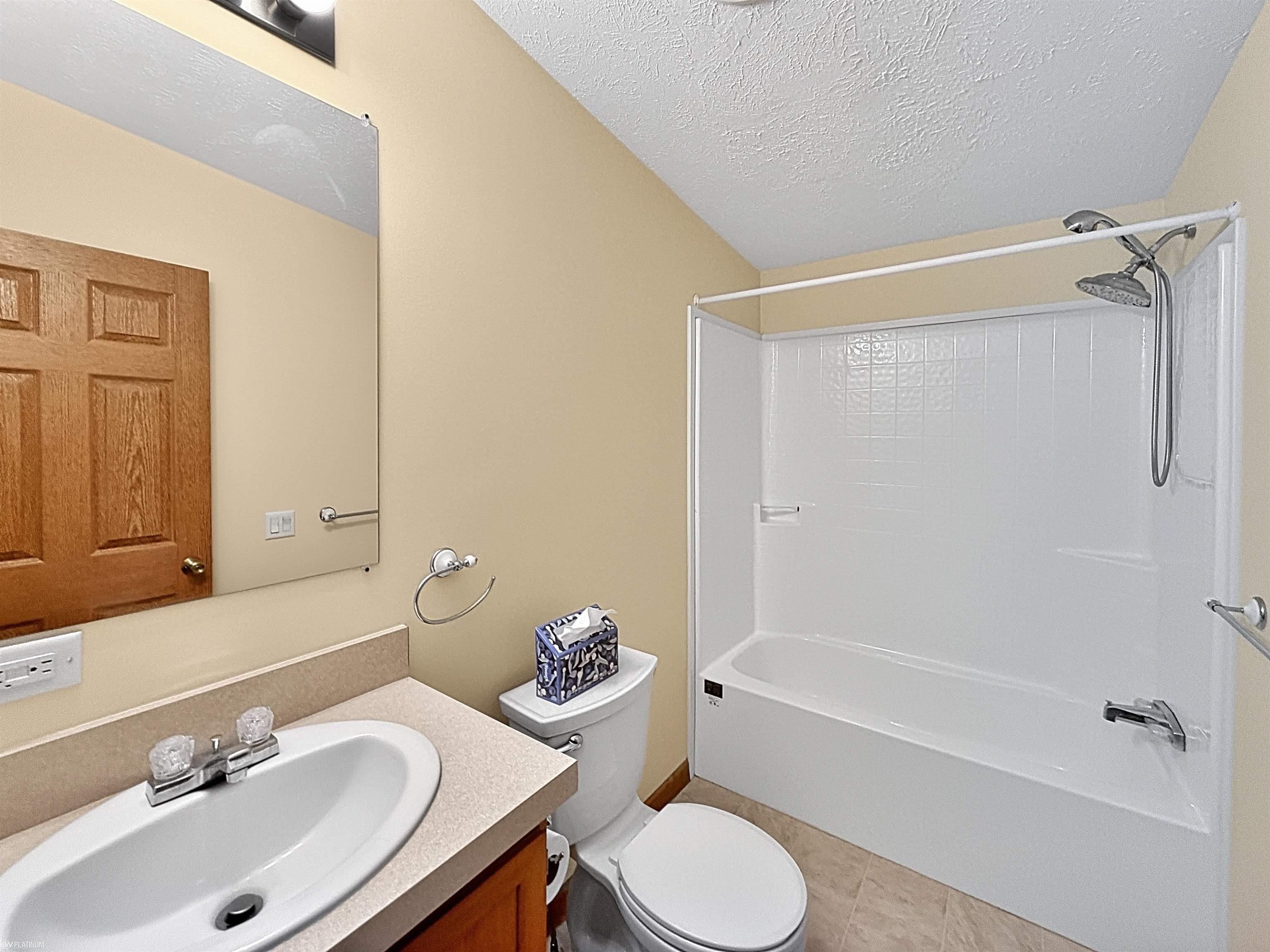 37037 Millstone Trail Property Photo 23