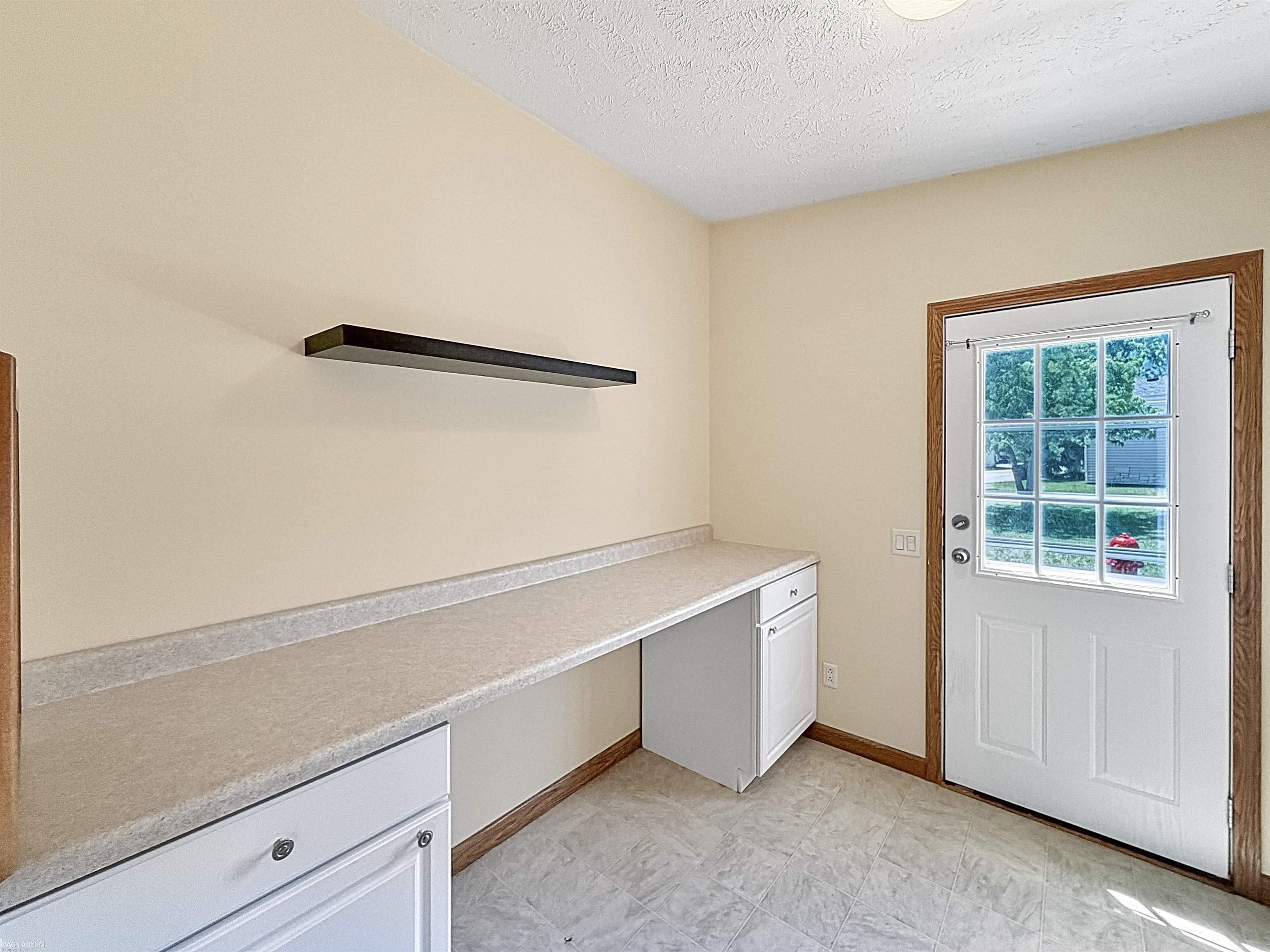 37037 Millstone Trail Property Photo 25