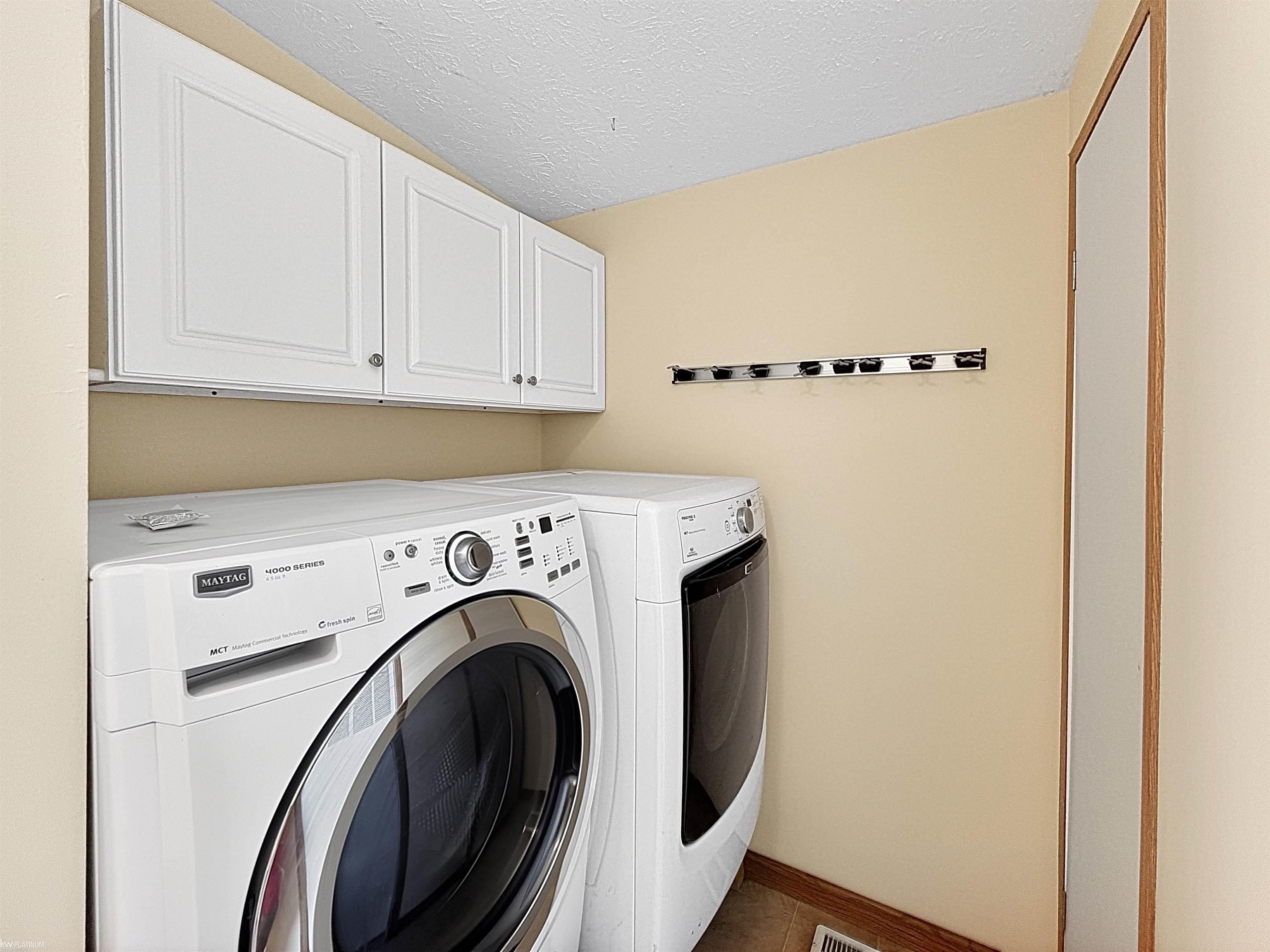 37037 Millstone Trail Property Photo 27