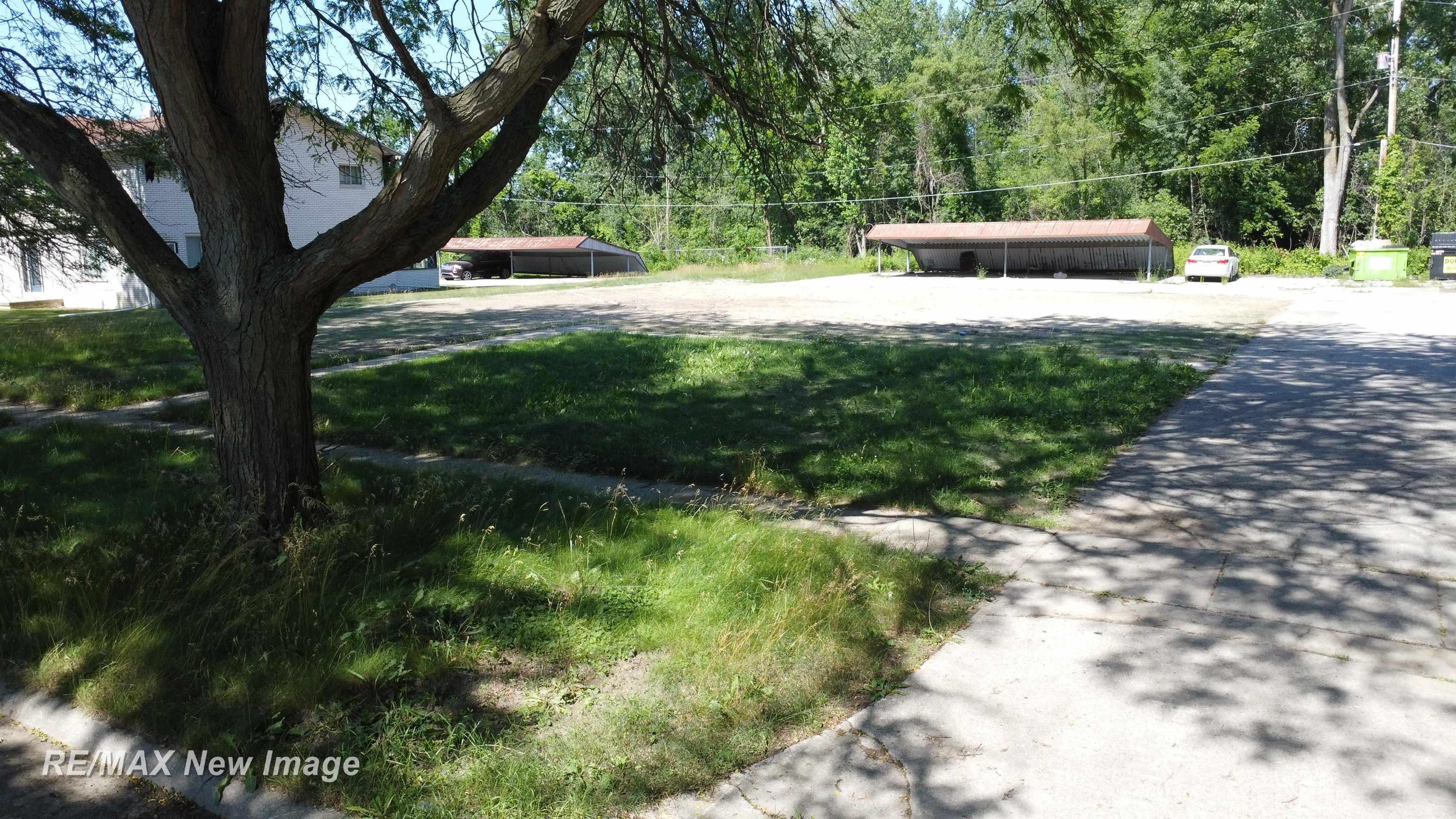 3681 Bernice Drive Property Photo 9