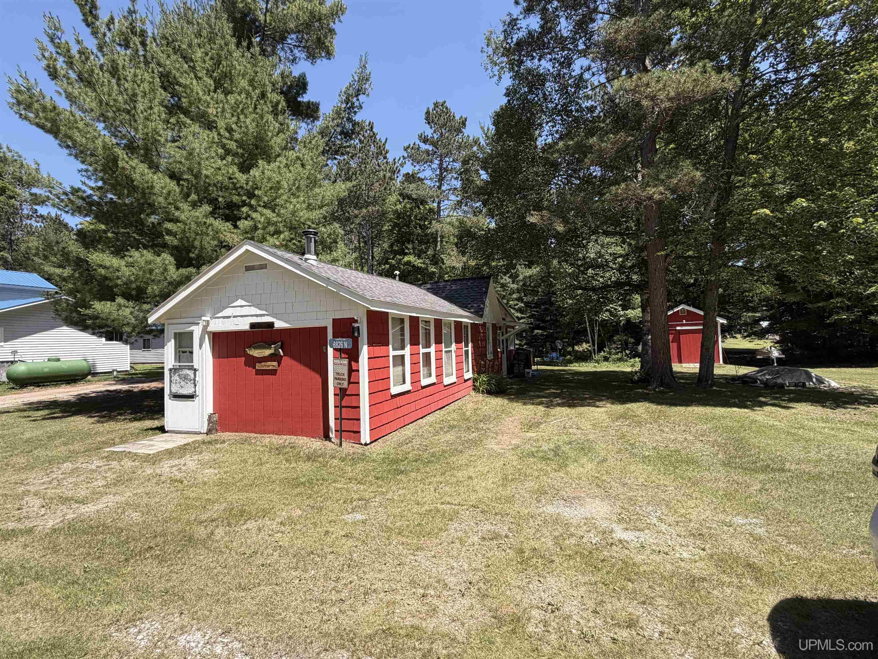 8826 N Boot Lake Road Property Photo 1