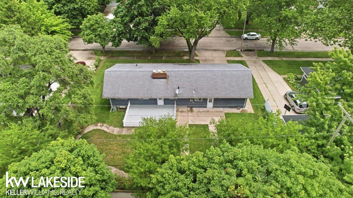 28197 Roan Drive Property Photo 5