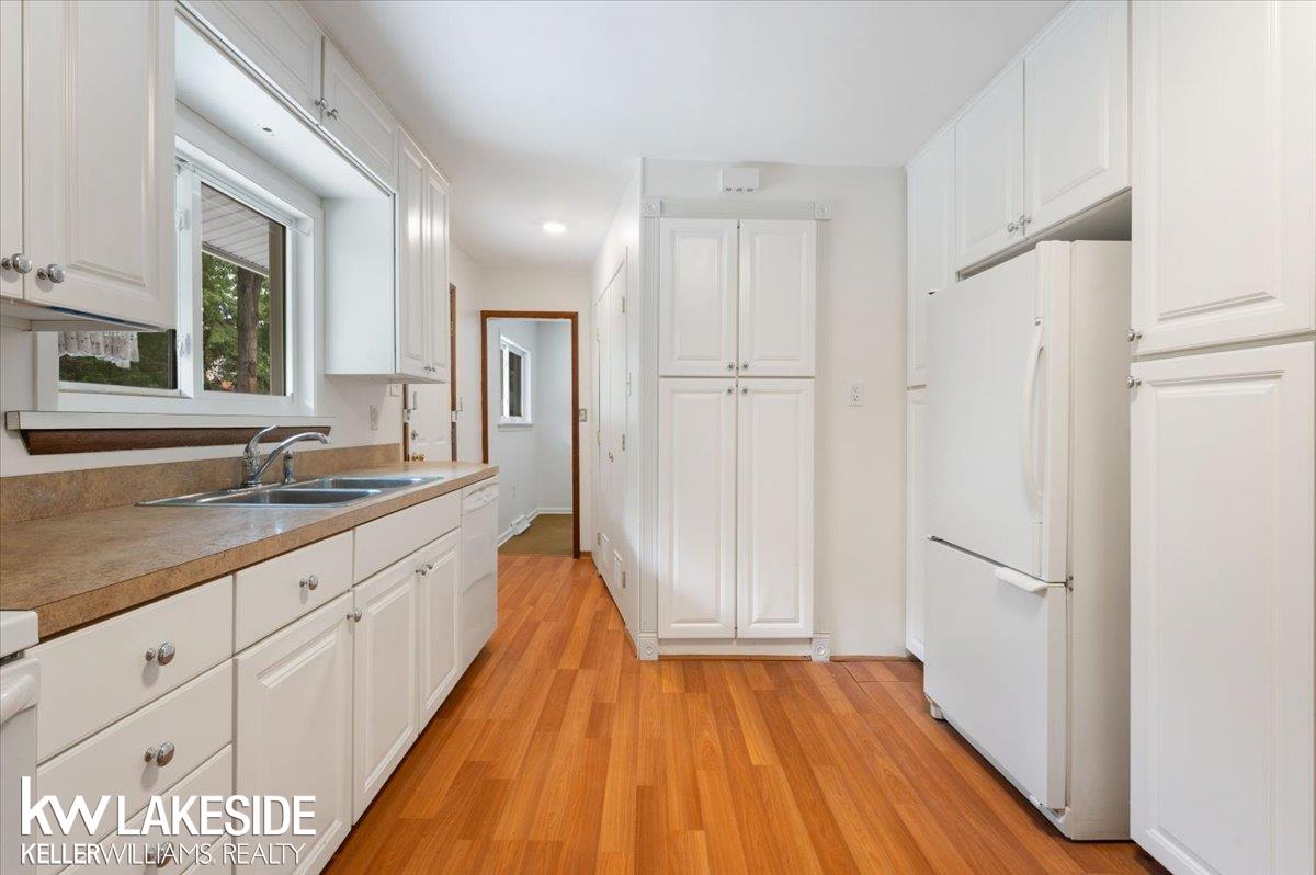 28197 Roan Drive Property Photo 17
