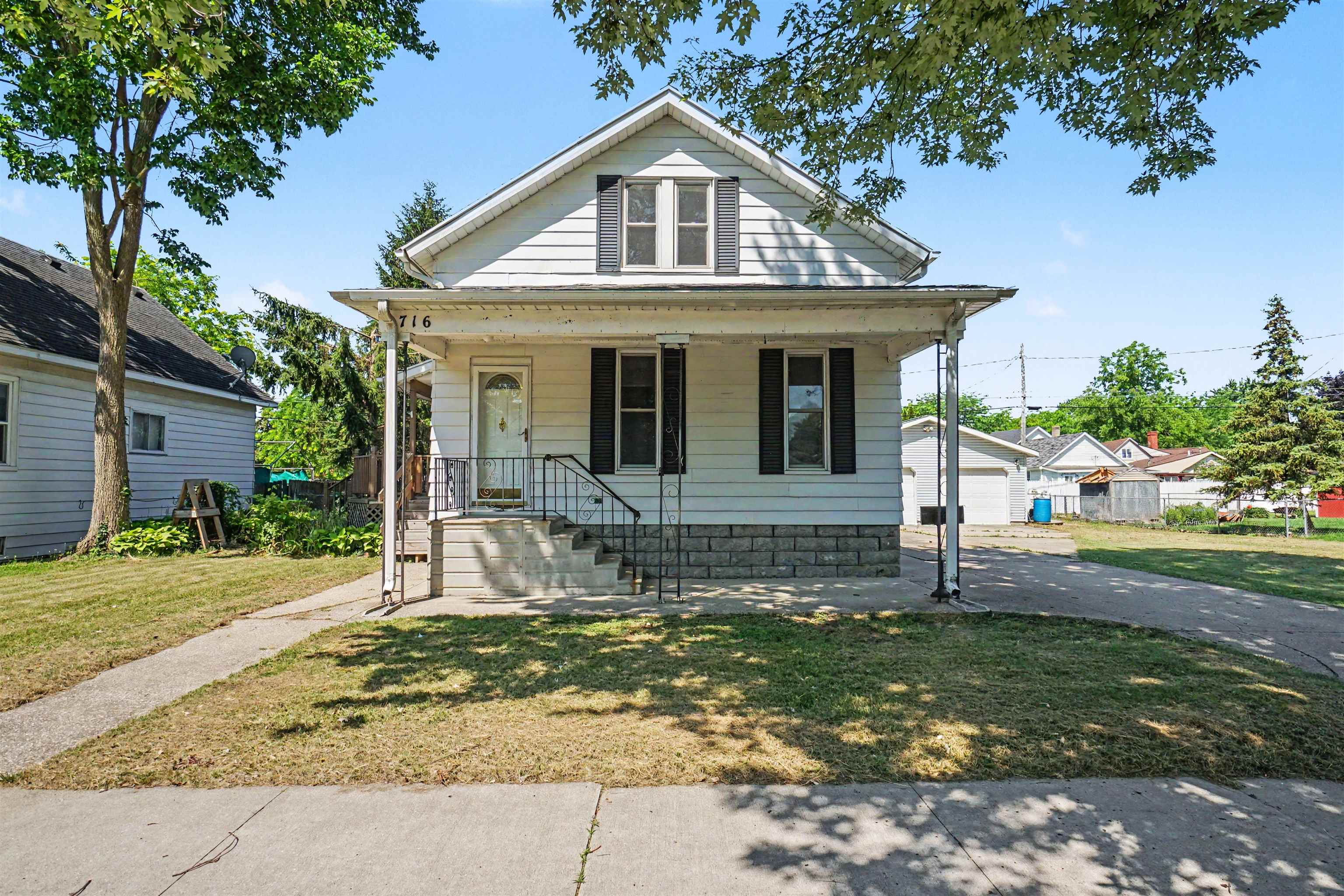 716 Webster Street Property Photo 1