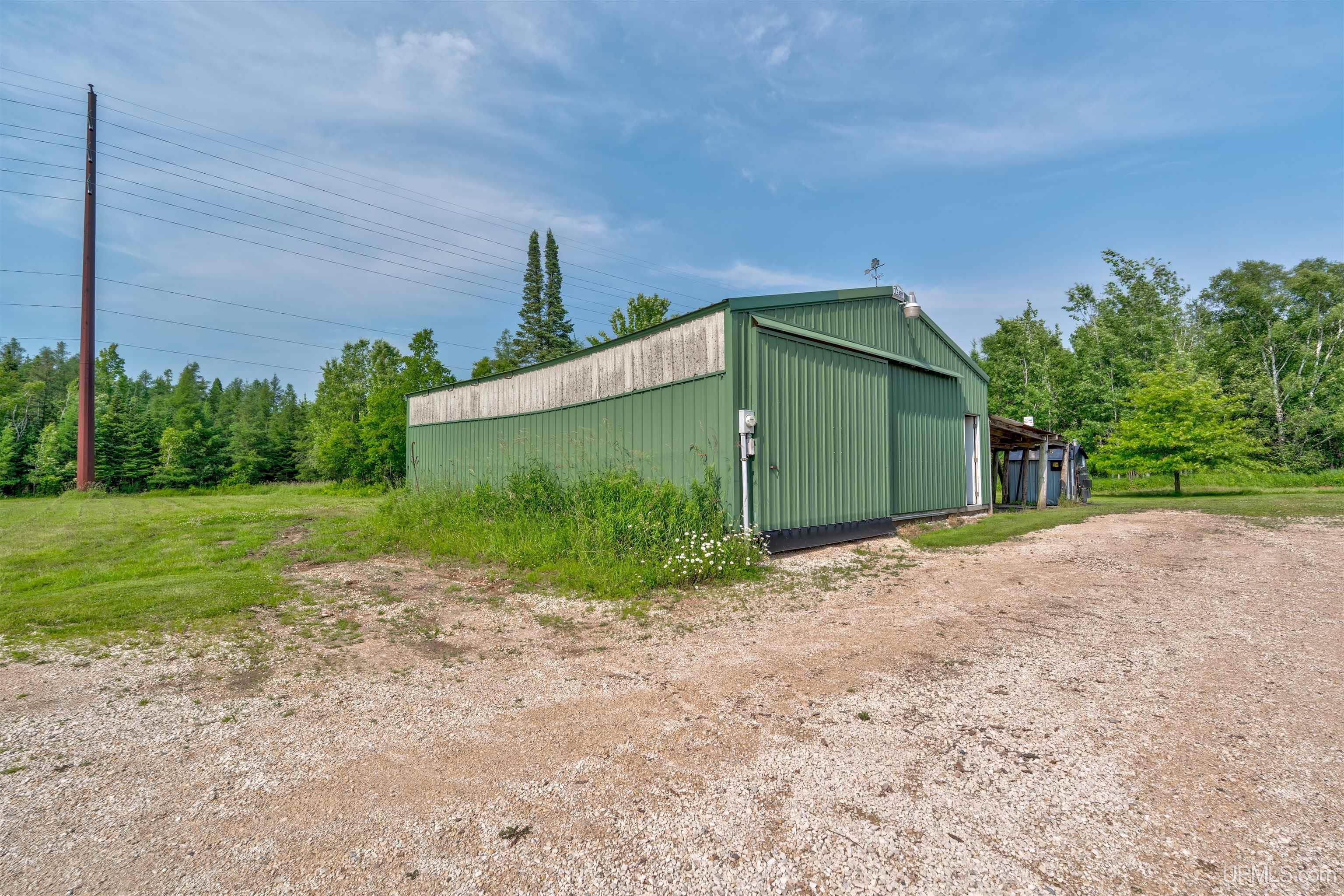 984n Dixon Road Property Photo 39