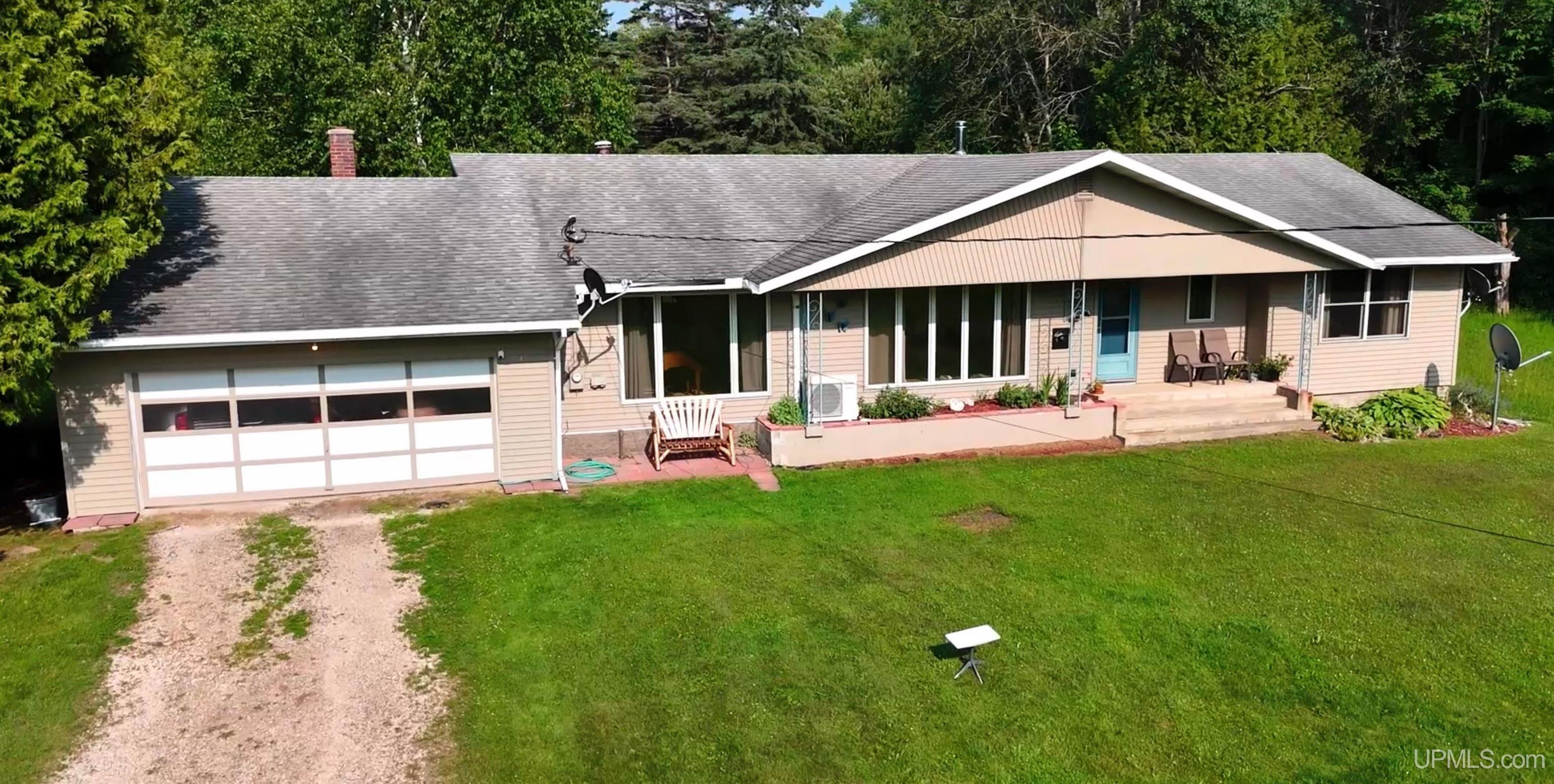 2694n River Road Property Photo 1