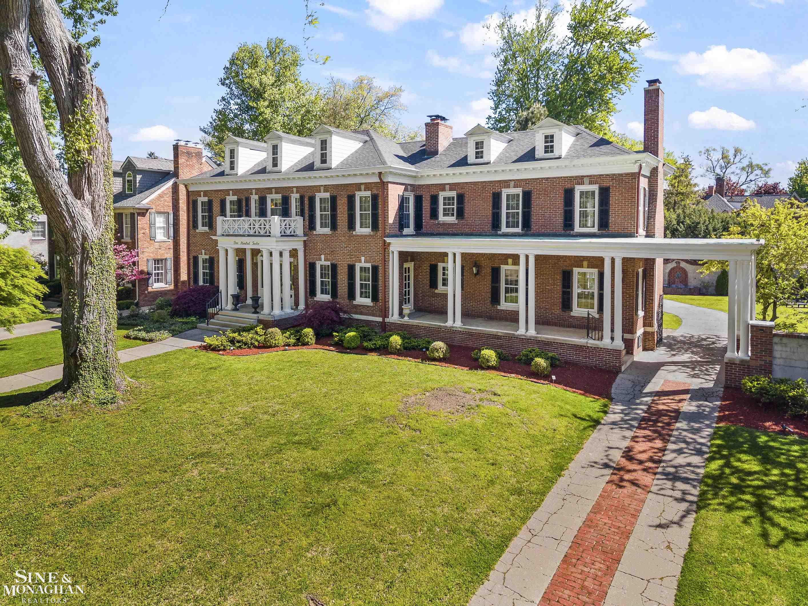 512 Washington Road