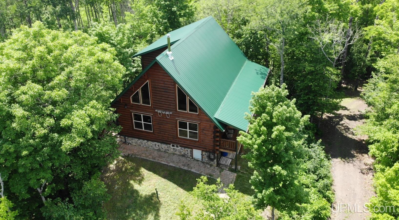 24954 Victoria Dam Road Property Photo 1