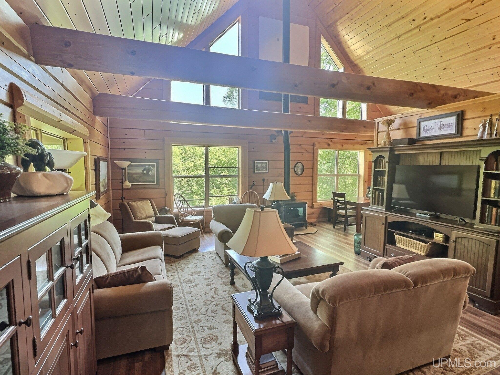 24954 Victoria Dam Road Property Photo 8