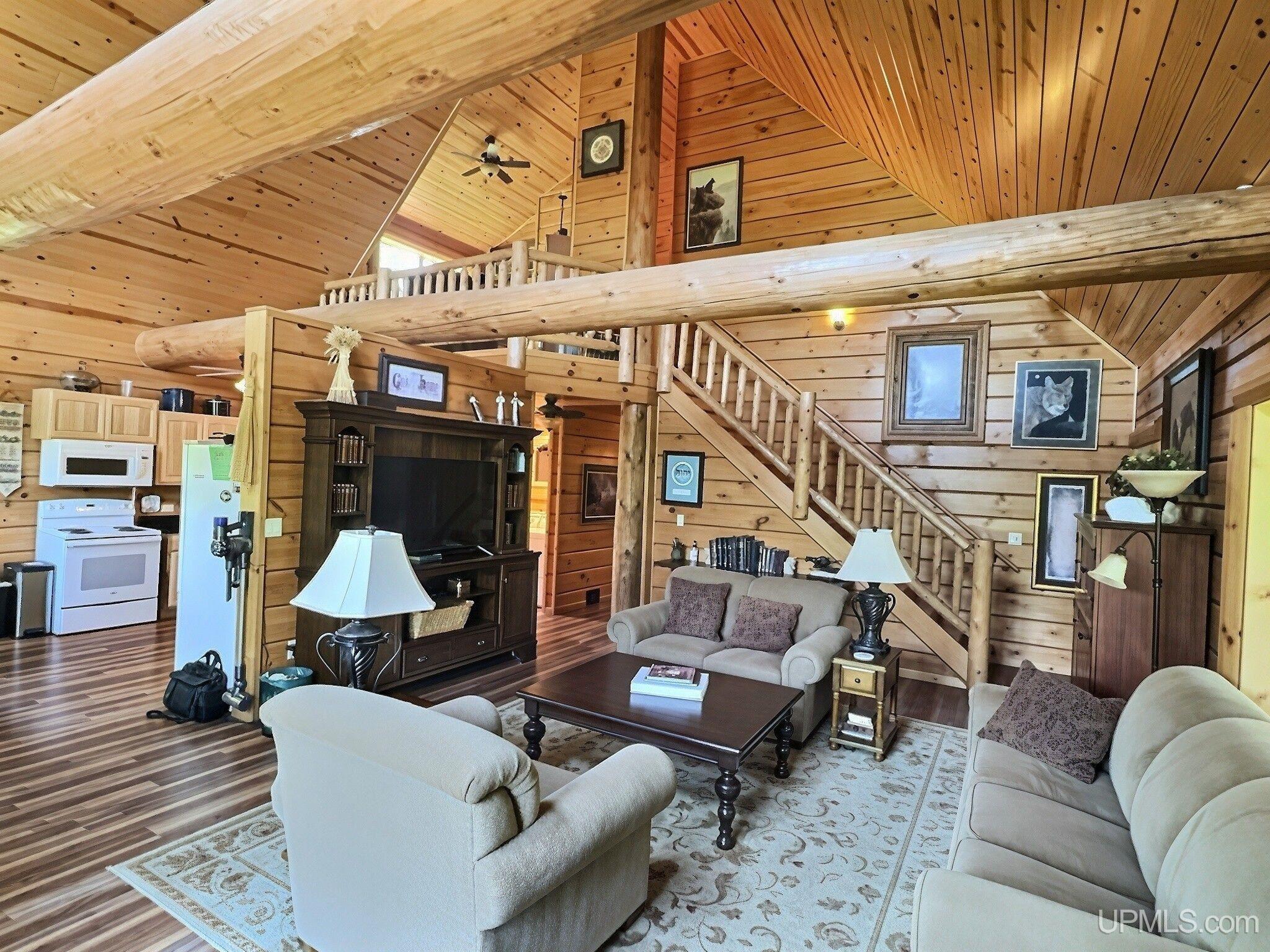 24954 Victoria Dam Road Property Photo 10