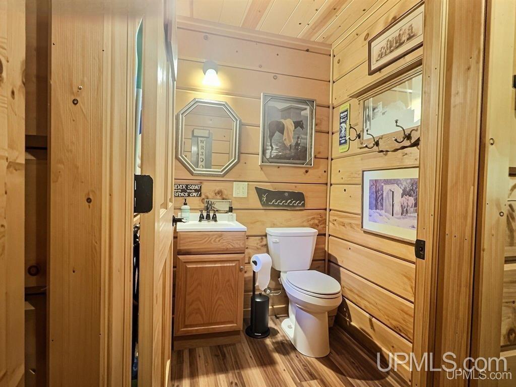 24954 Victoria Dam Road Property Photo 25