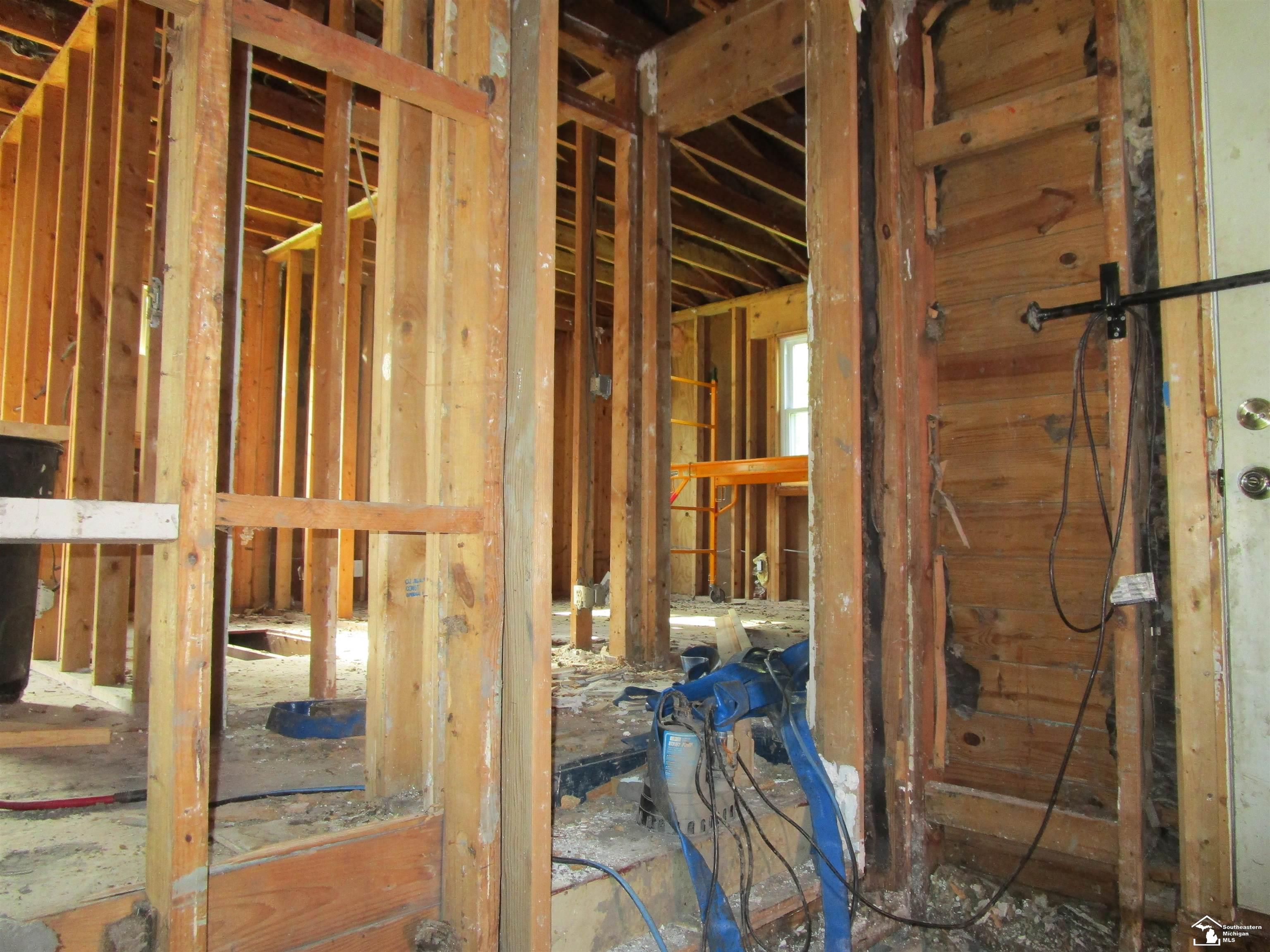 3450 Swartz Road Property Photo 11